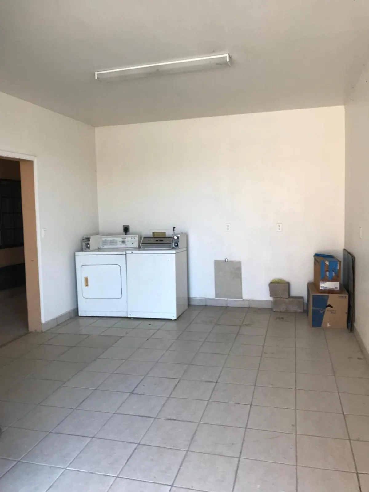 Property building in Texas Inn & Suites