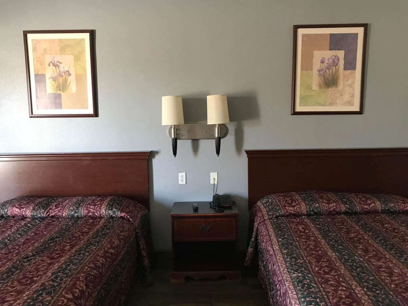 Bedroom, Bed in Texas Inn & Suites