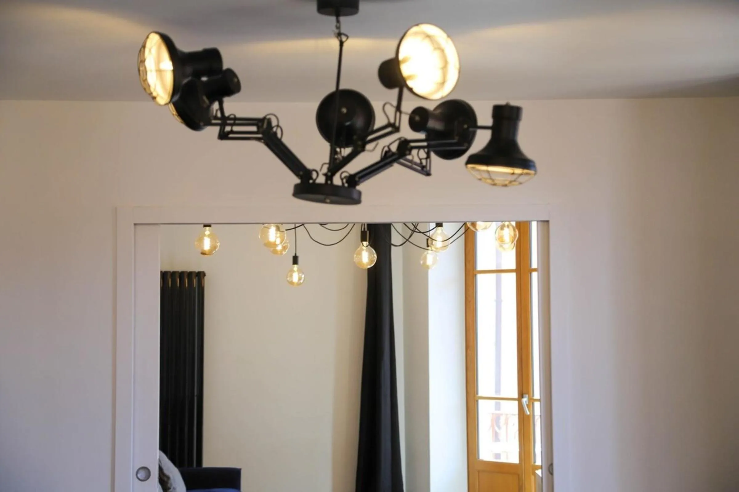 2 bd apartment with sauna in the center of Annecy
