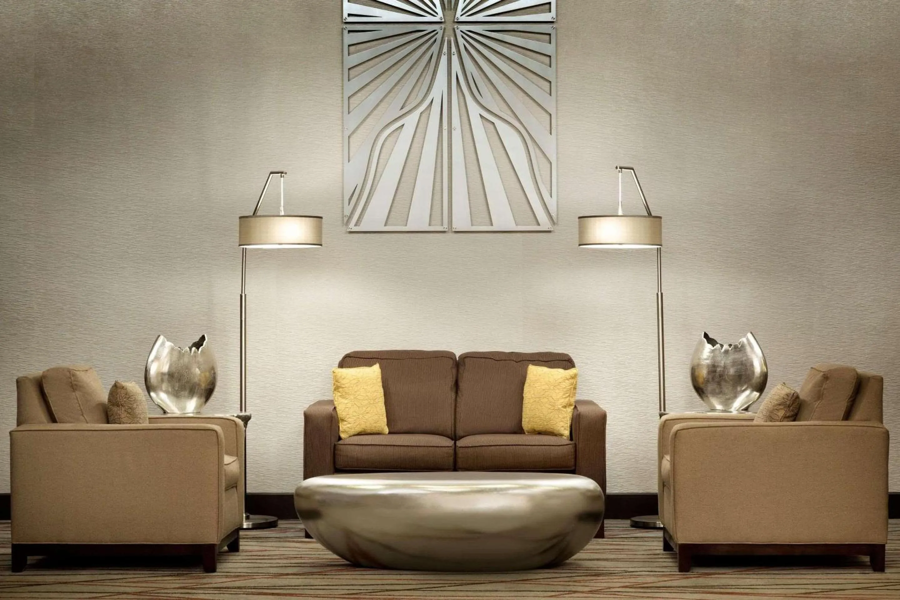 Lobby or reception in Radisson Akron-Fairlawn Copley