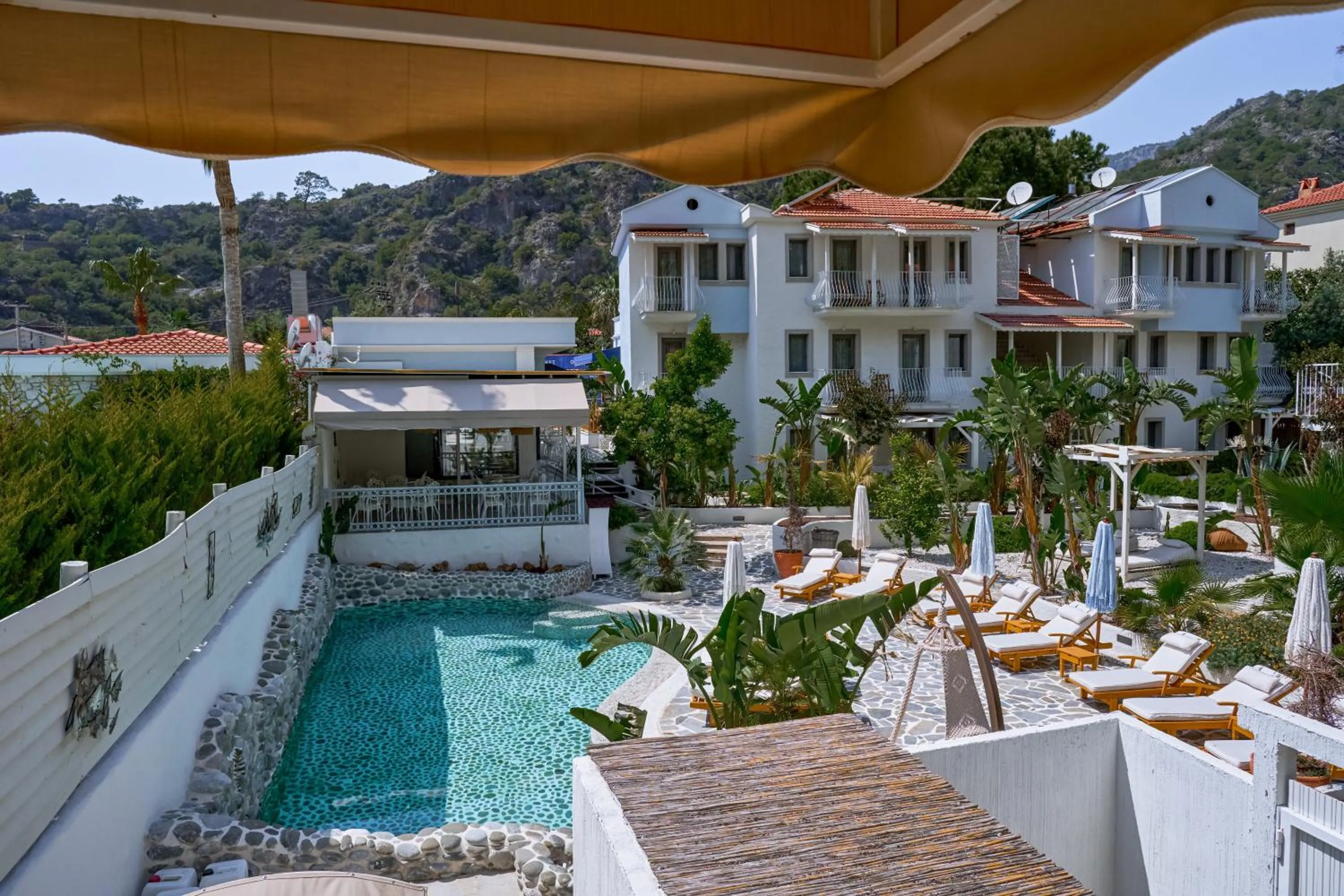 Property building in Salonika Suites