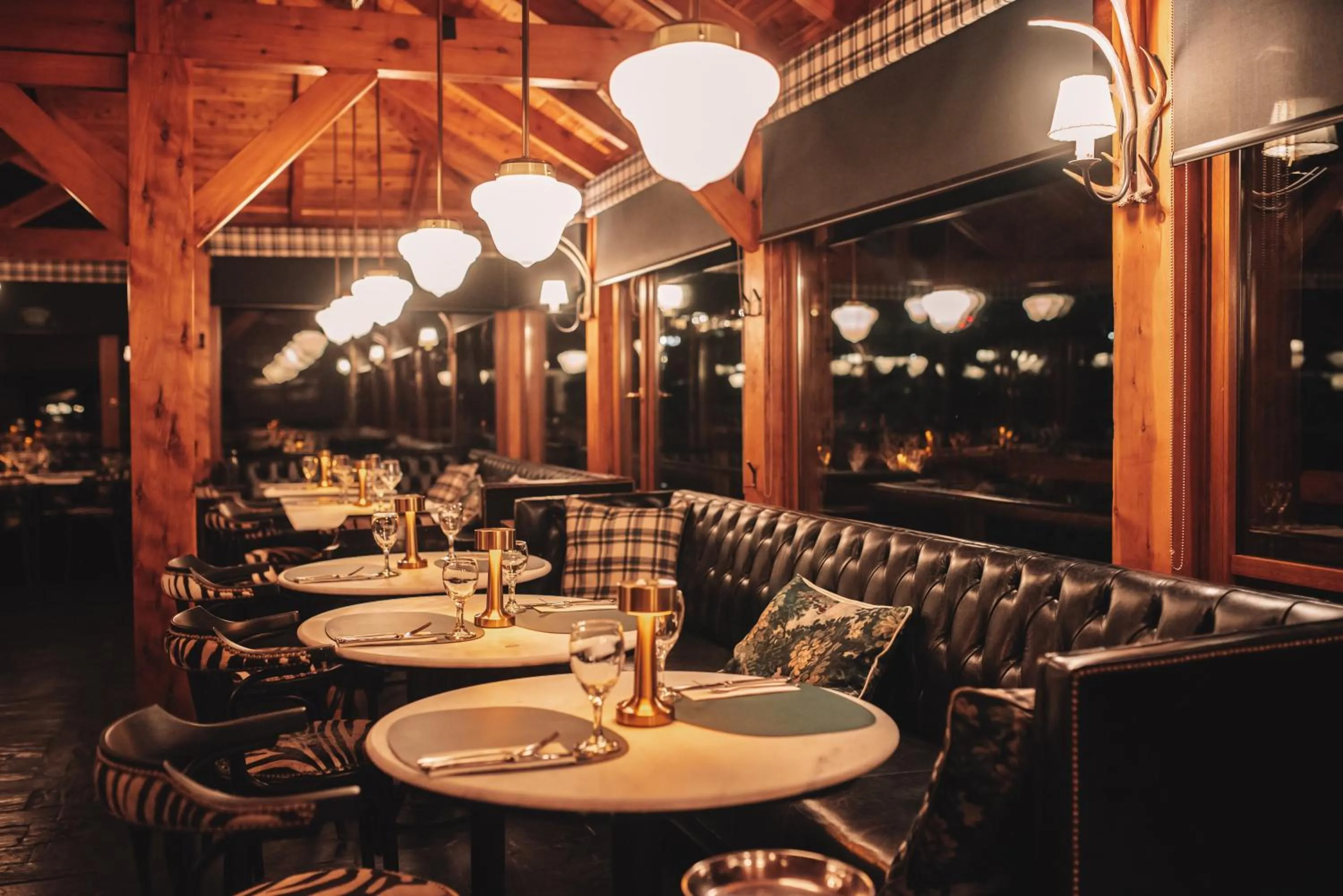 Restaurant/places to eat in Hotel Catedral Patagonia Ski & Wellness