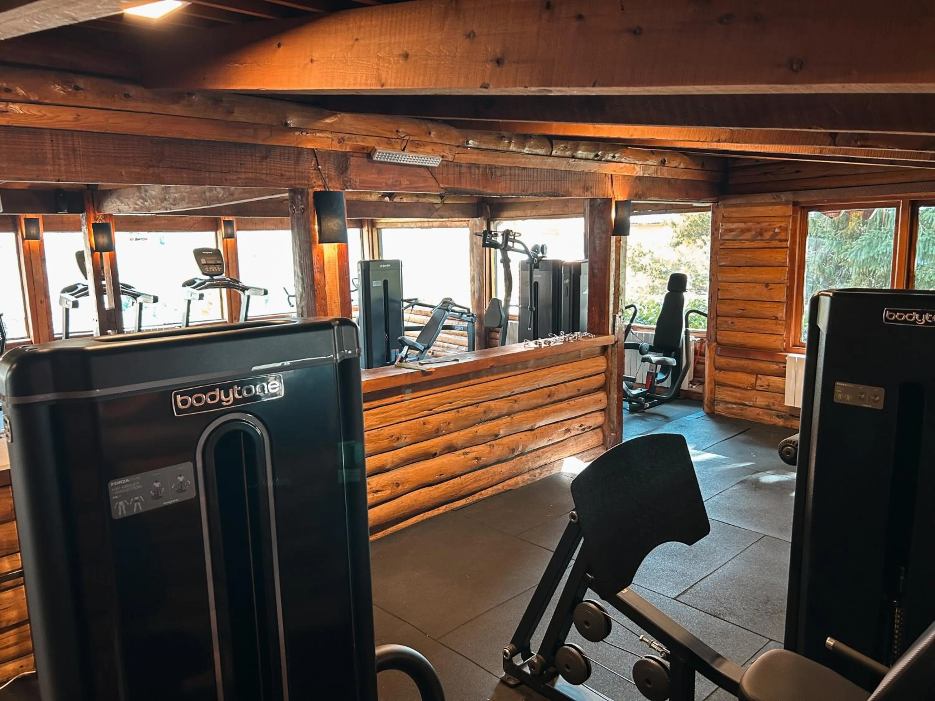 Fitness centre/facilities in Hotel Catedral Patagonia Ski & Wellness