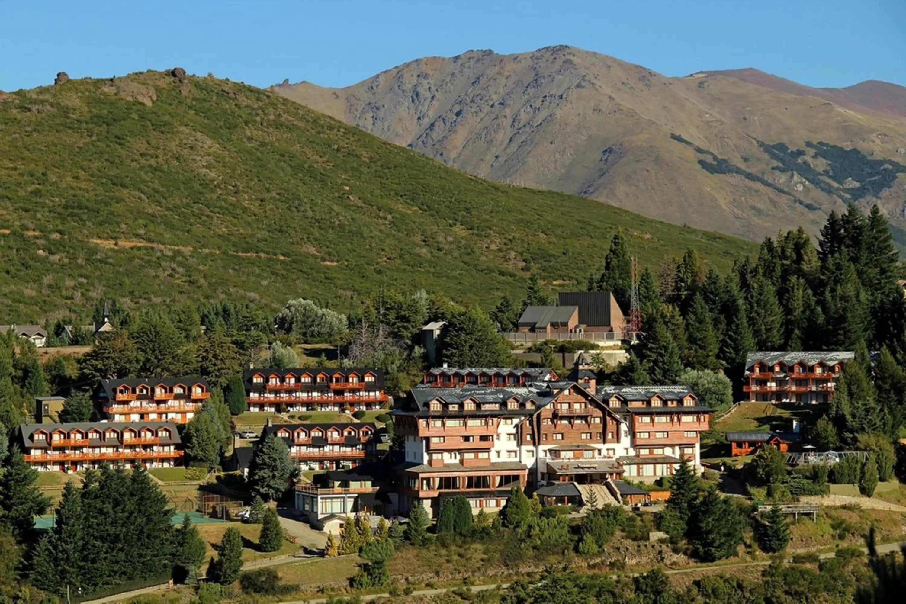 Mountain view in Hotel Catedral Patagonia Ski & Wellness