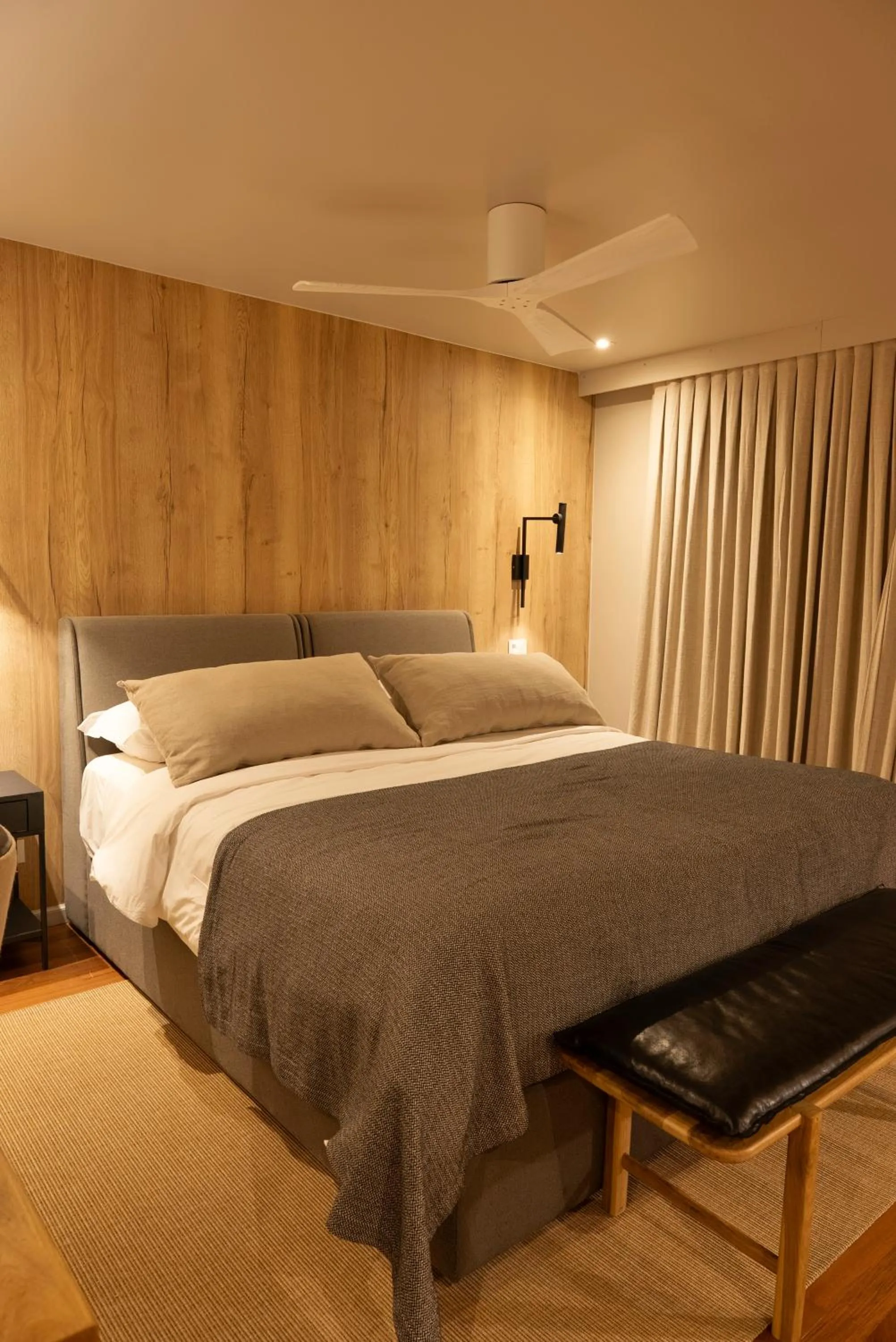 Bed in Hotel Catedral Patagonia Ski & Wellness
