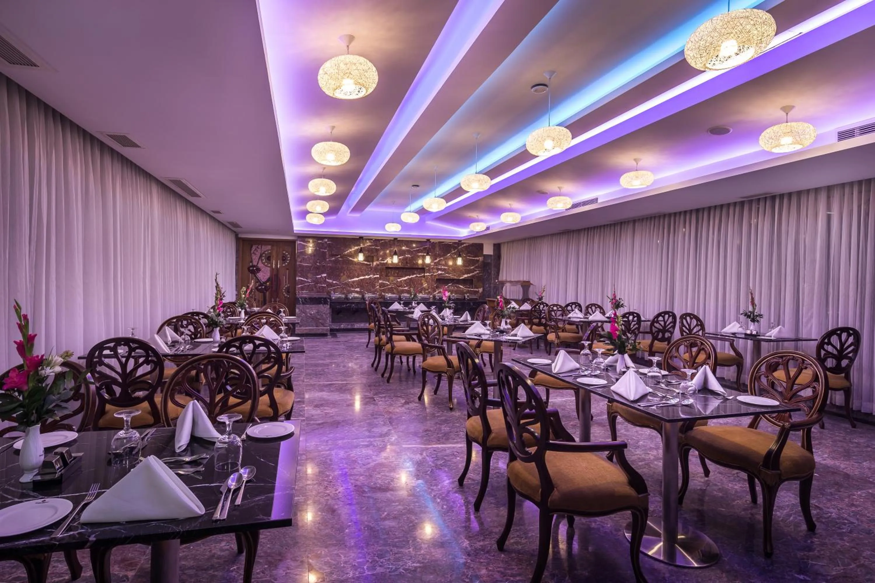 Restaurant/places to eat in Grand Palace Hotel & Resorts Rangpur