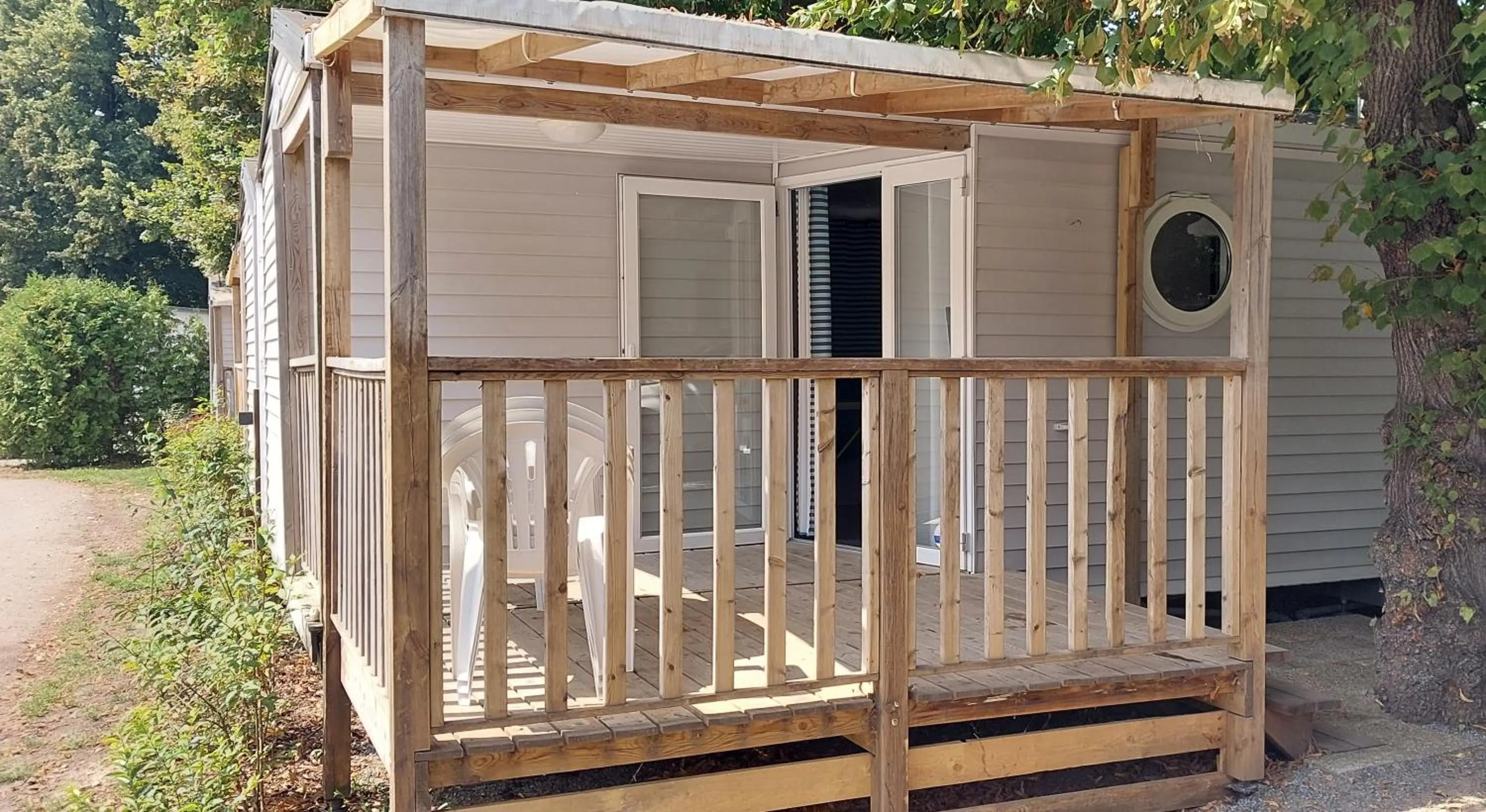 Property building in Camping Sokol Praha