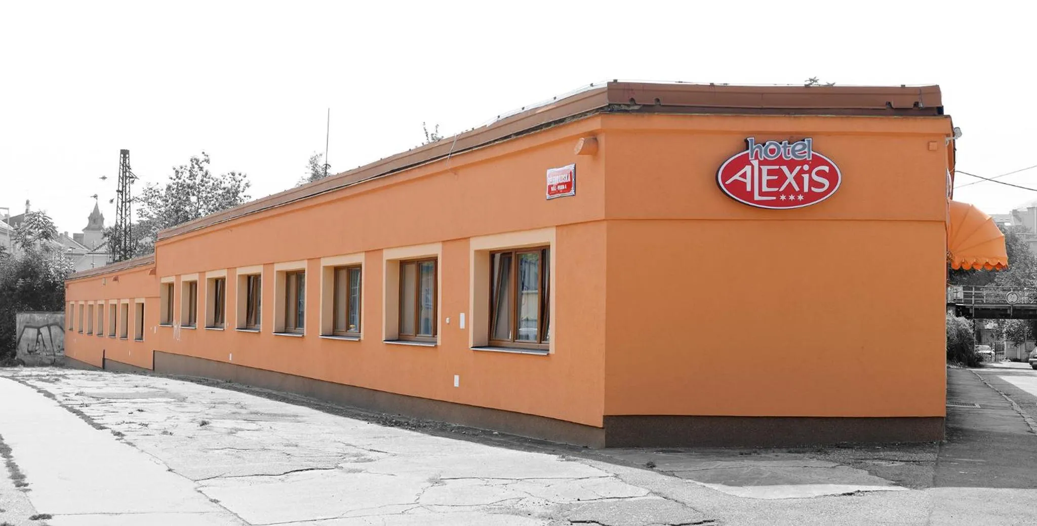 Property building in Alexis