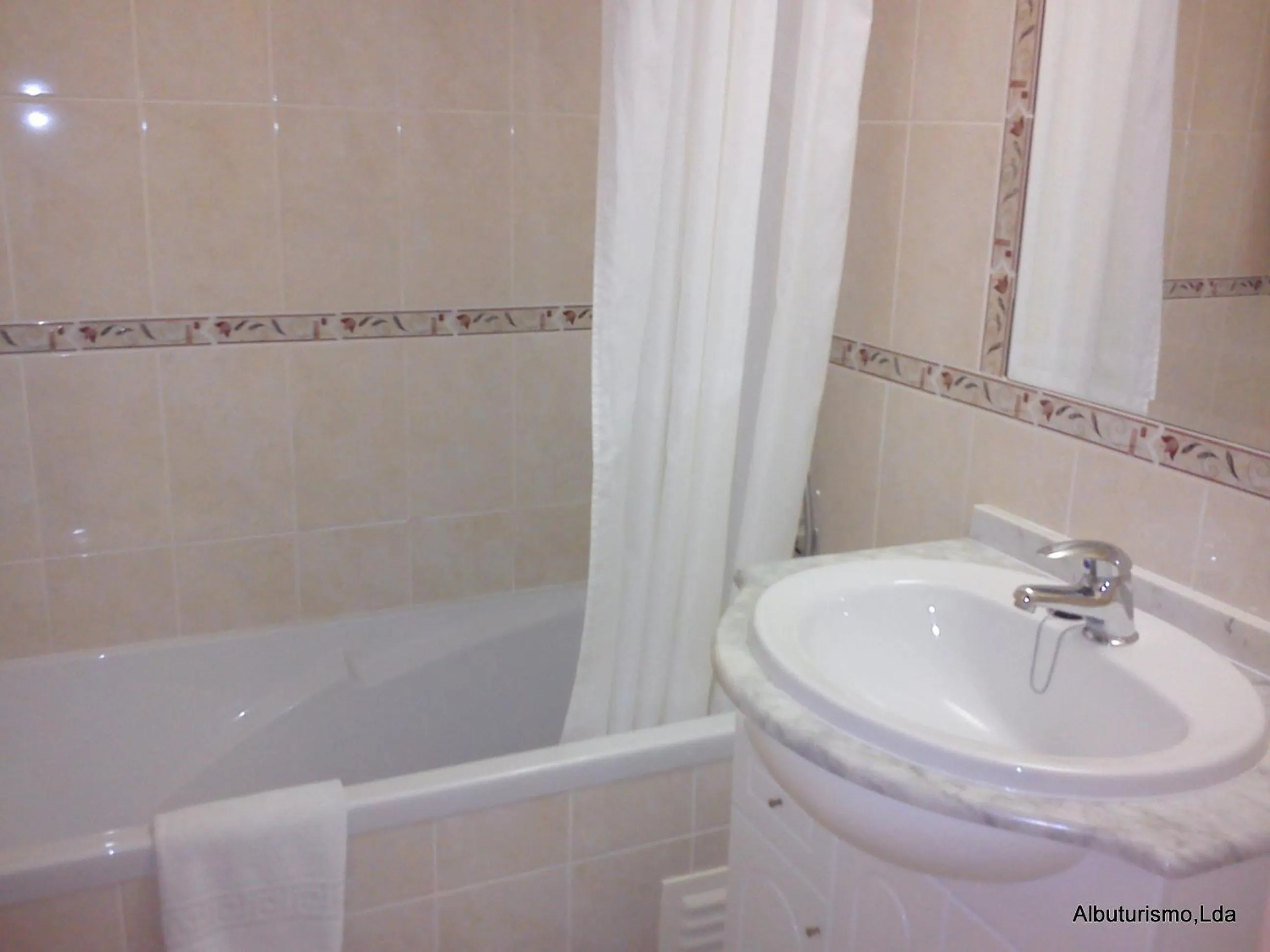 Bathroom in Edificio Albufeira Apartamentos A. Local - Albuturismo Lda