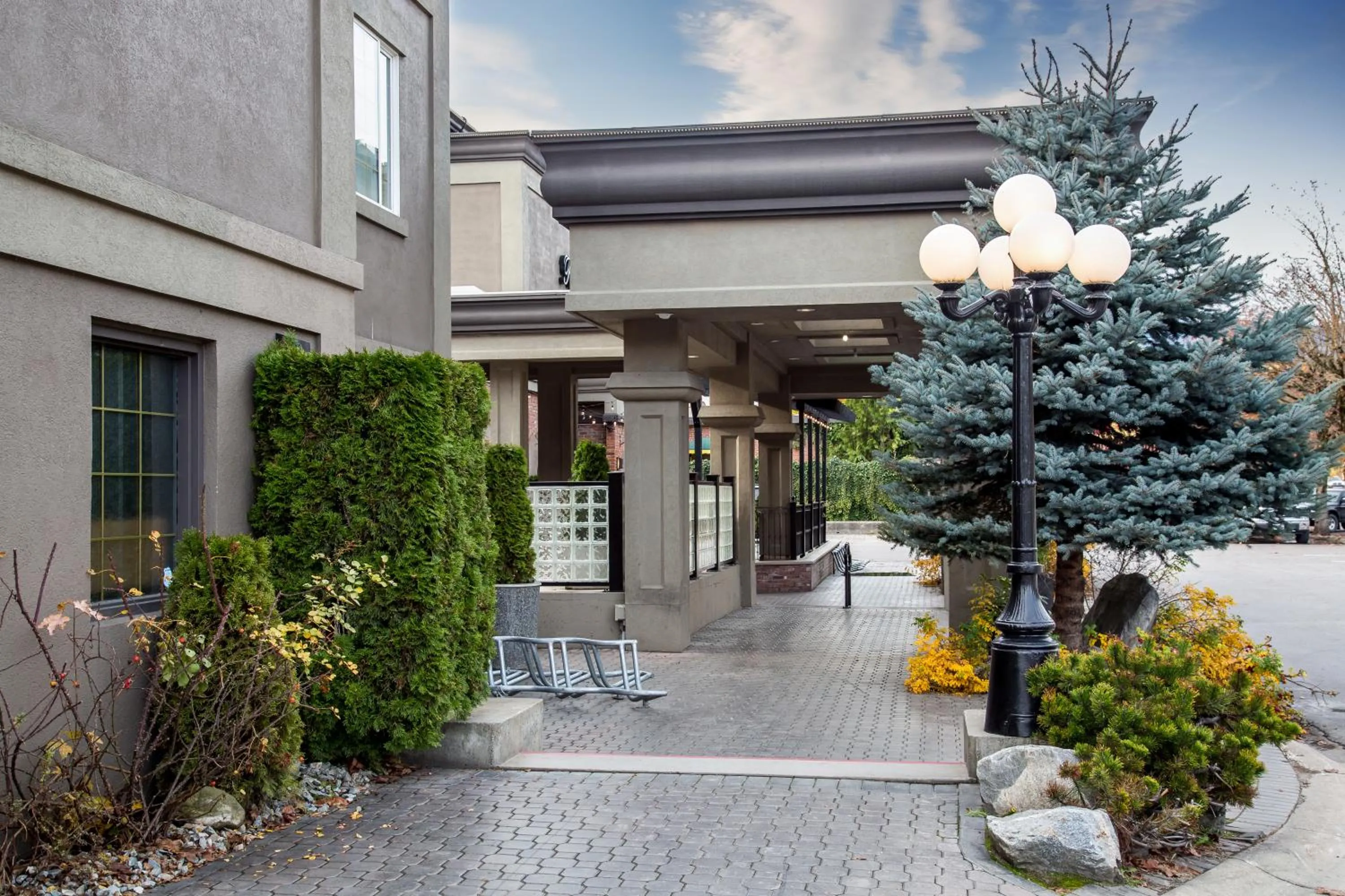 Property building in Regent Hotel Revelstoke