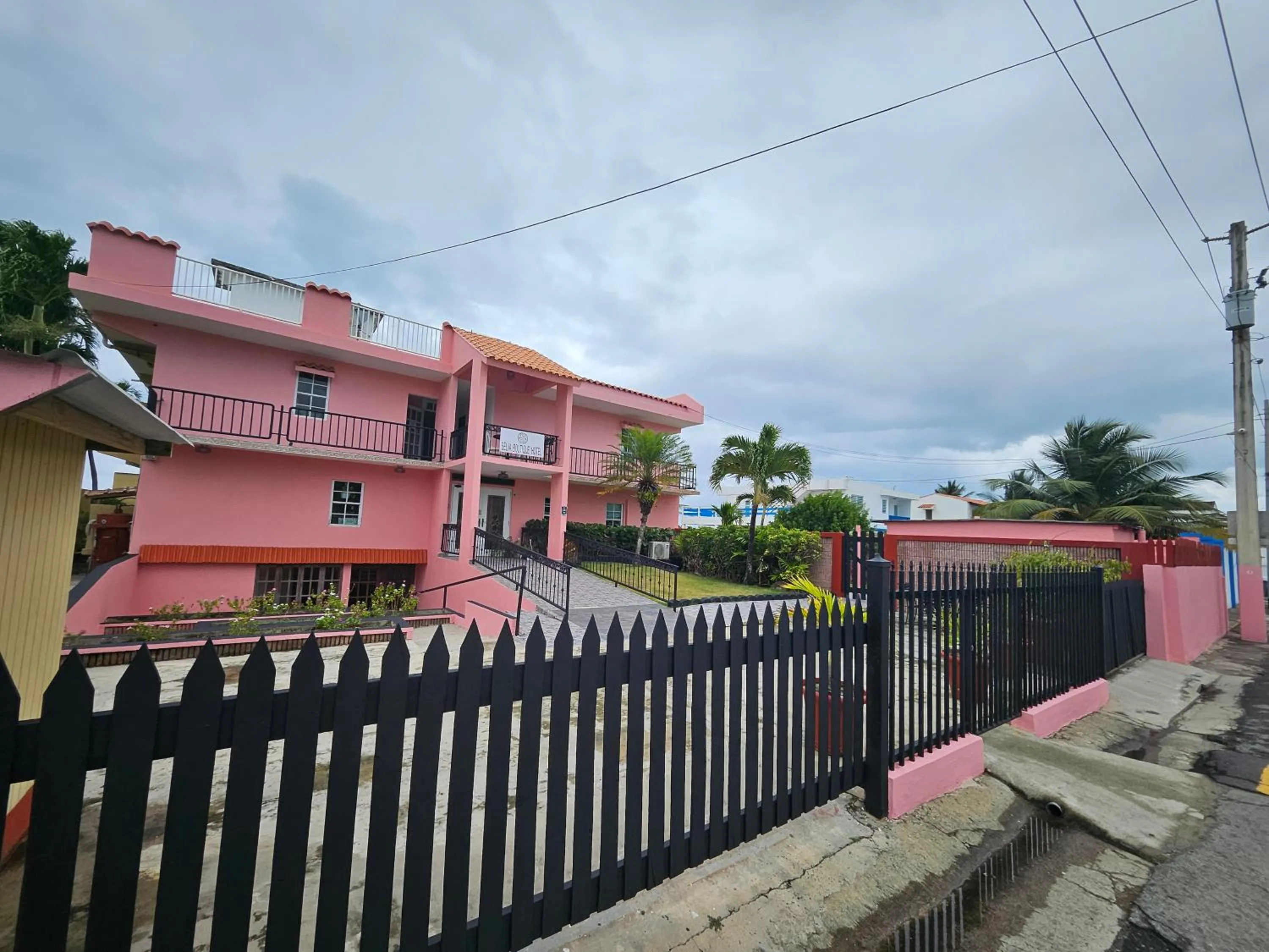 Selva Boutique Hotel - Luquillo Oceanfront Retreat - Adults Only