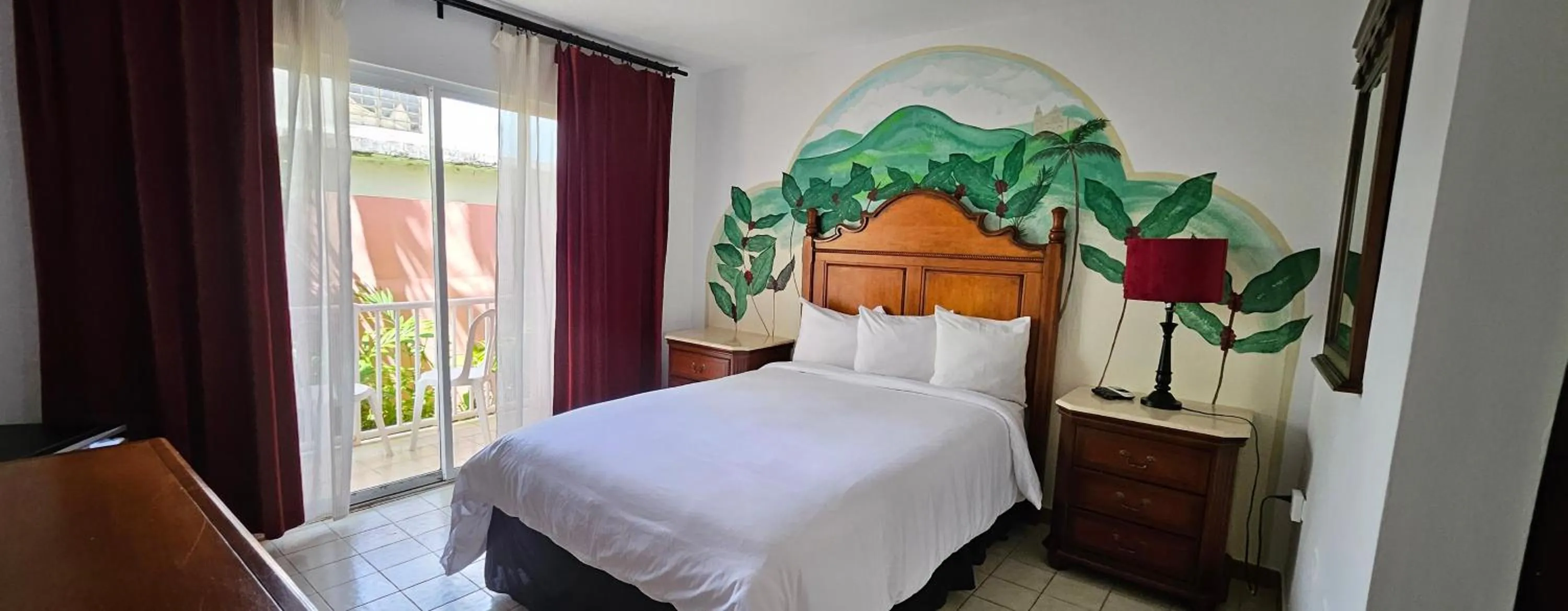 Bed in Selva Boutique Hotel - Luquillo Oceanfront Retreat - Adults Only
