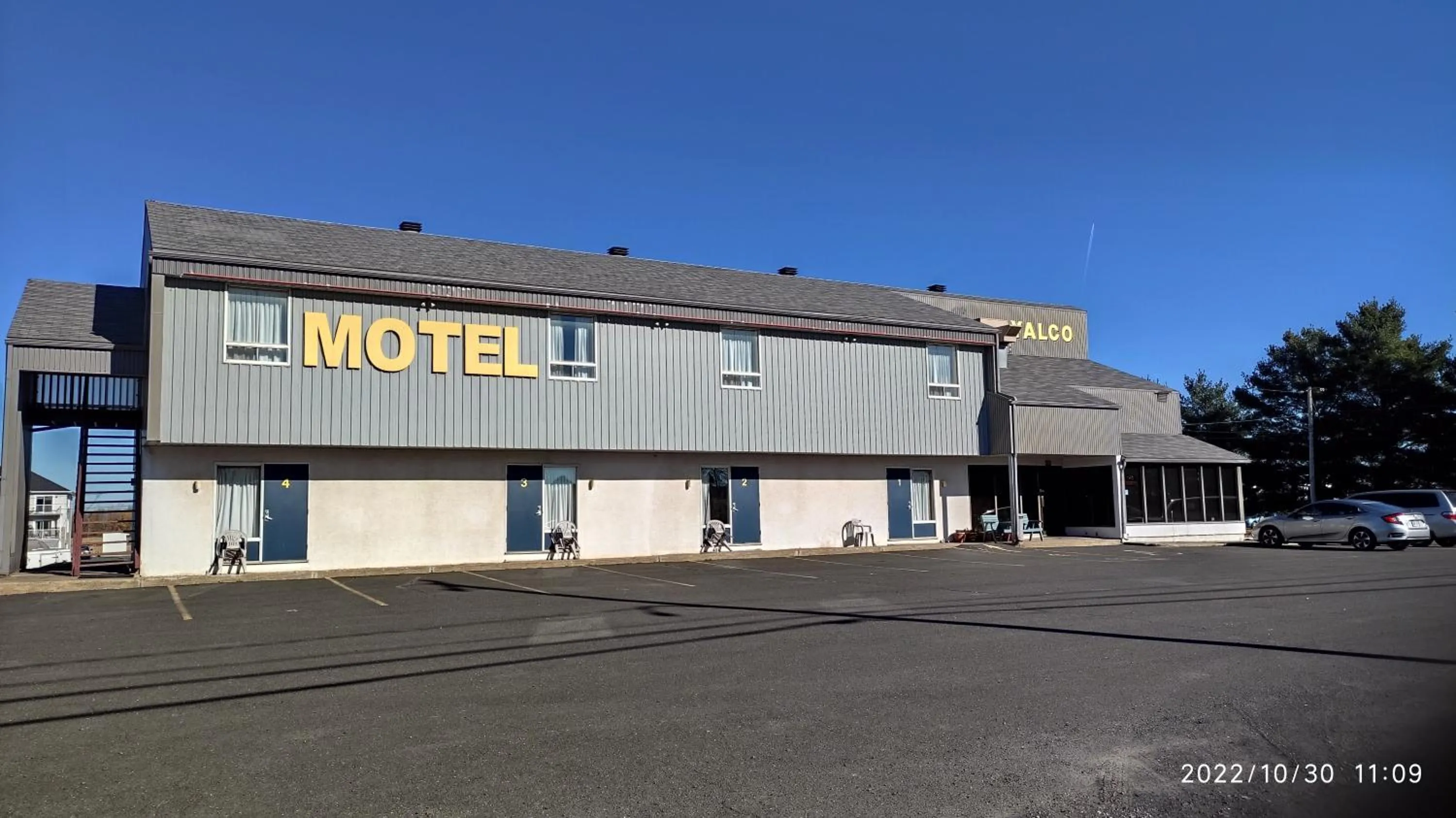 Property building in Motel Rayalco