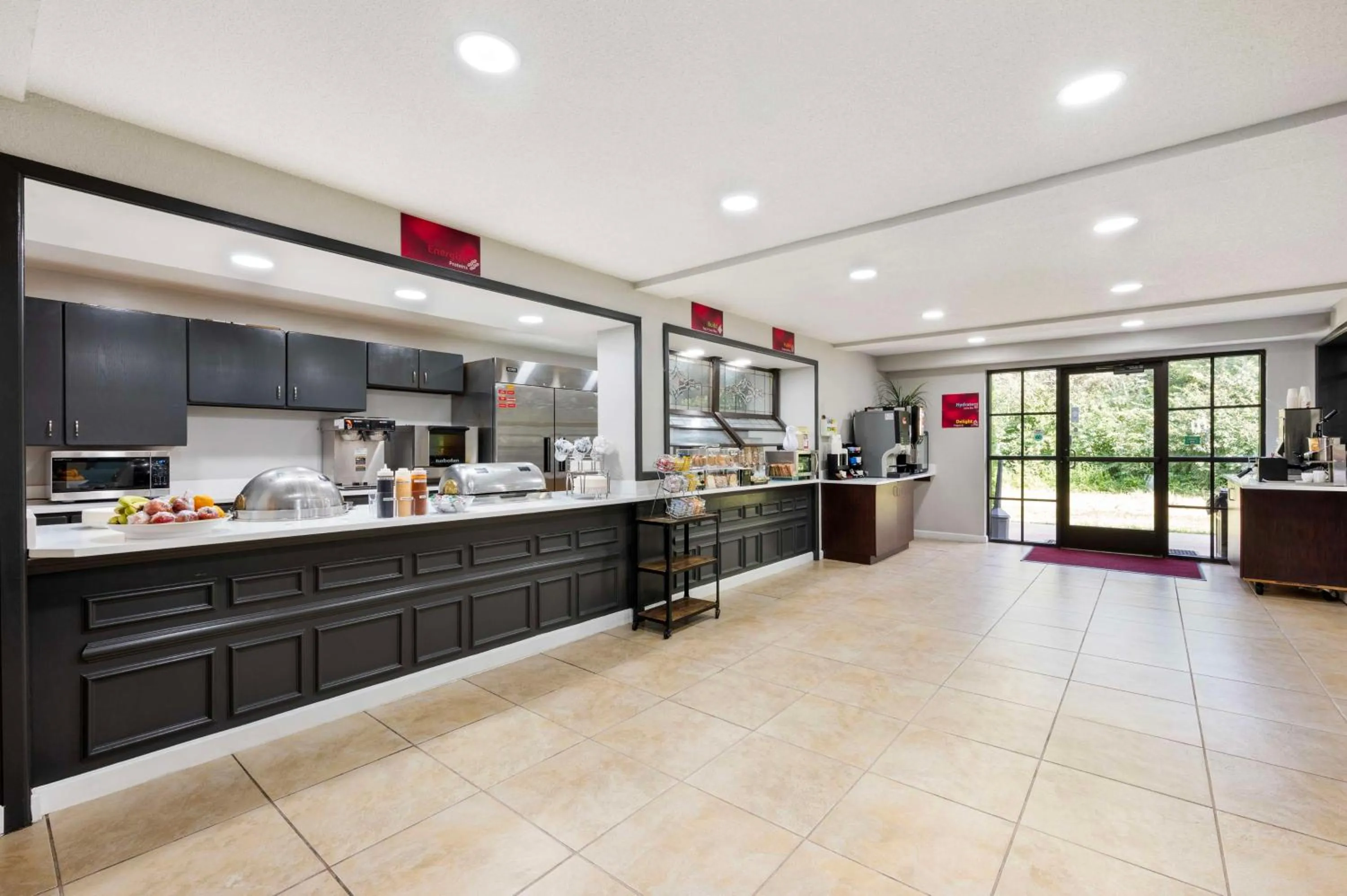 Breakfast in Best Western Plus Anderson