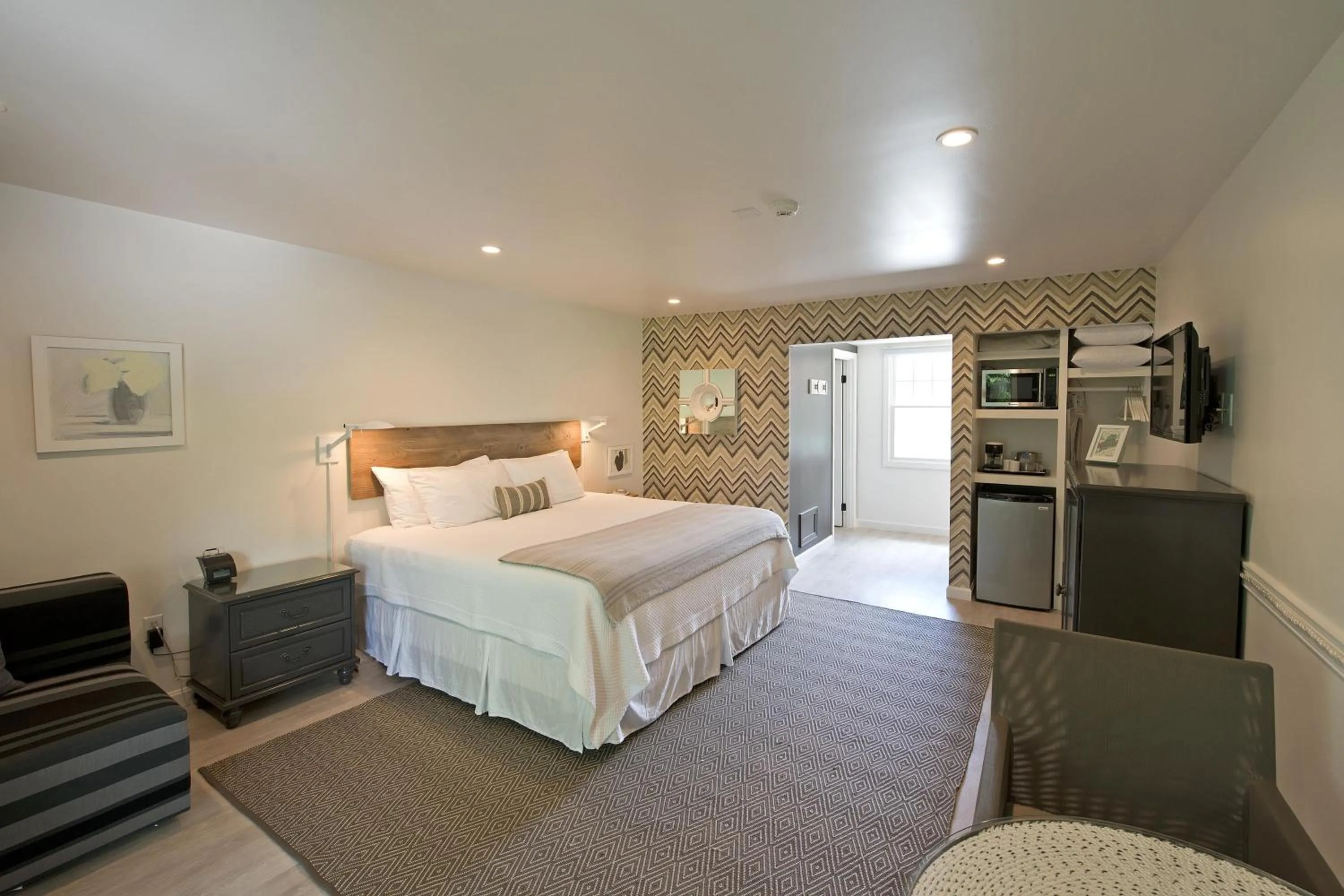 Bedroom, Bed in The Lodge on the Cove