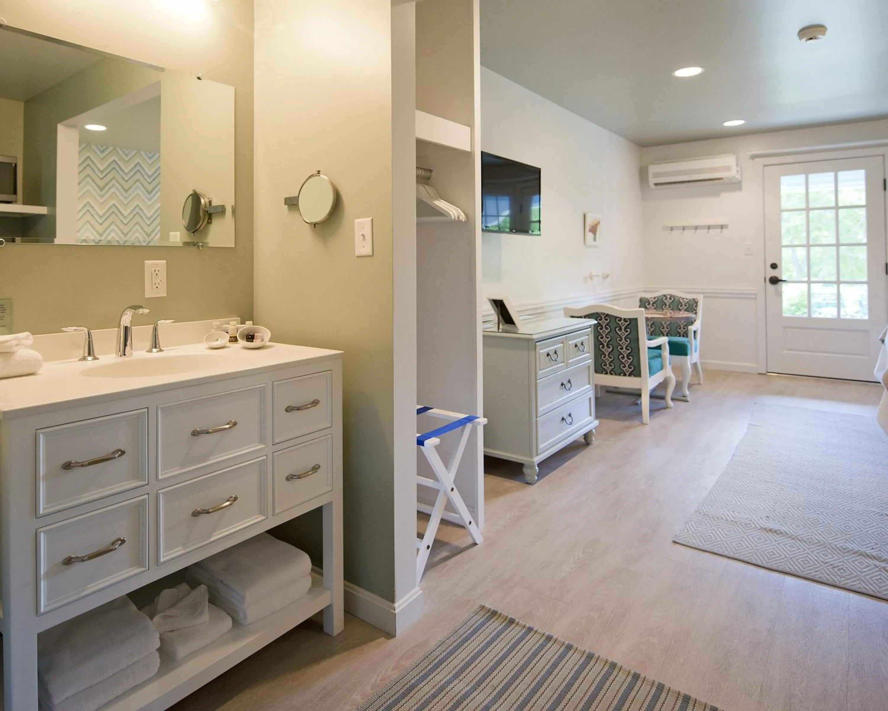 Bathroom in The Lodge on the Cove