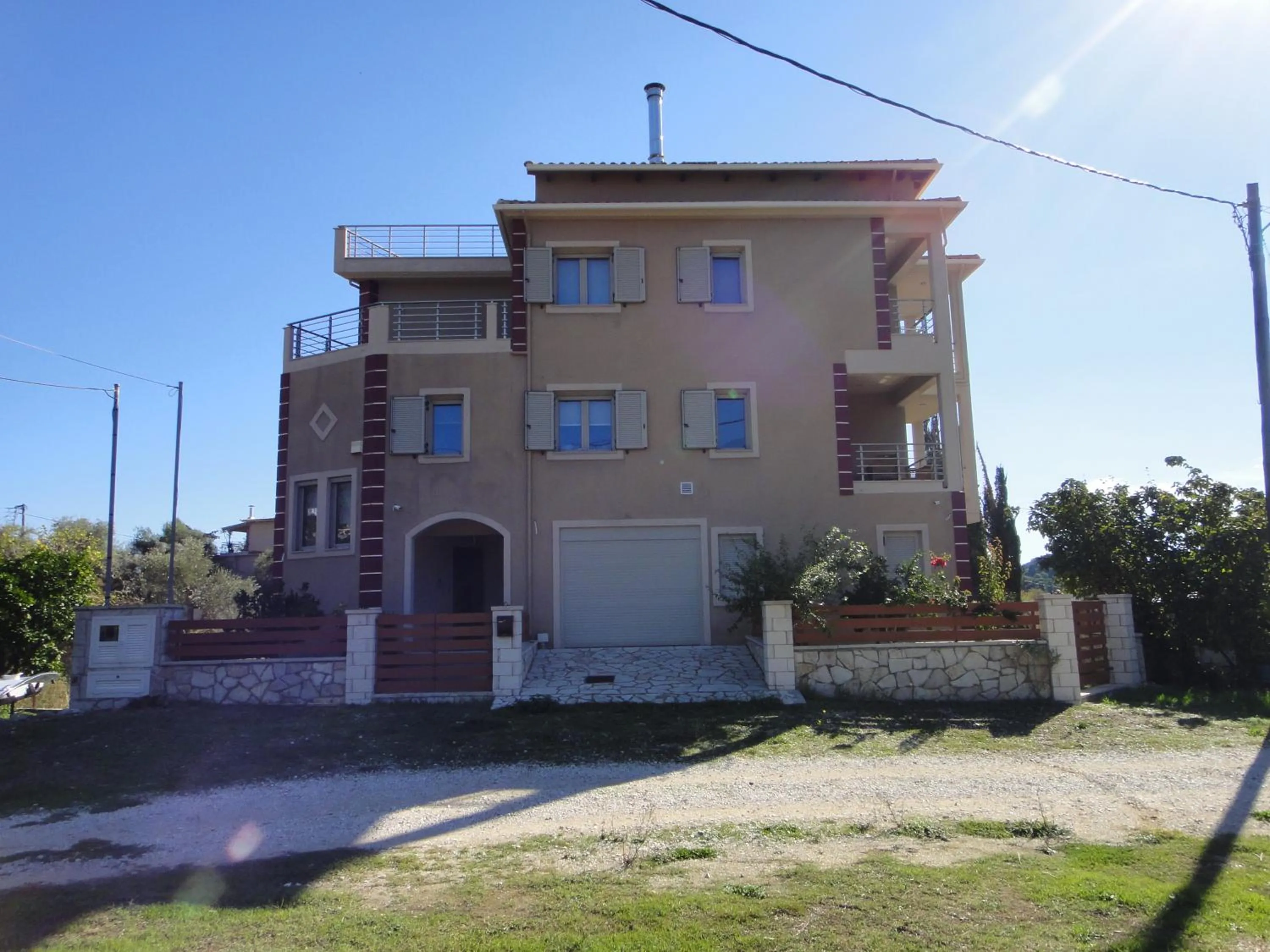 Property building in Villa Lydia