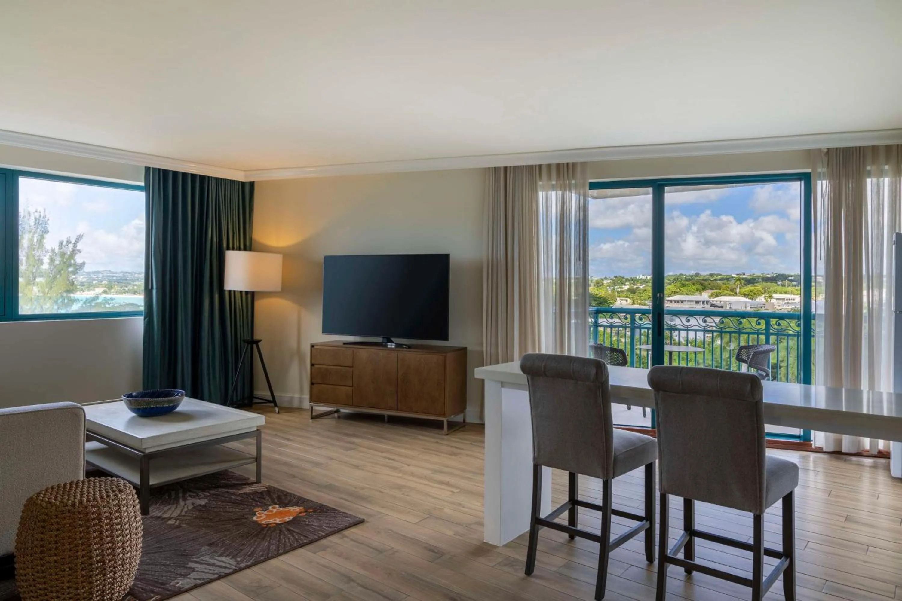 Living room in Hilton Barbados Resort