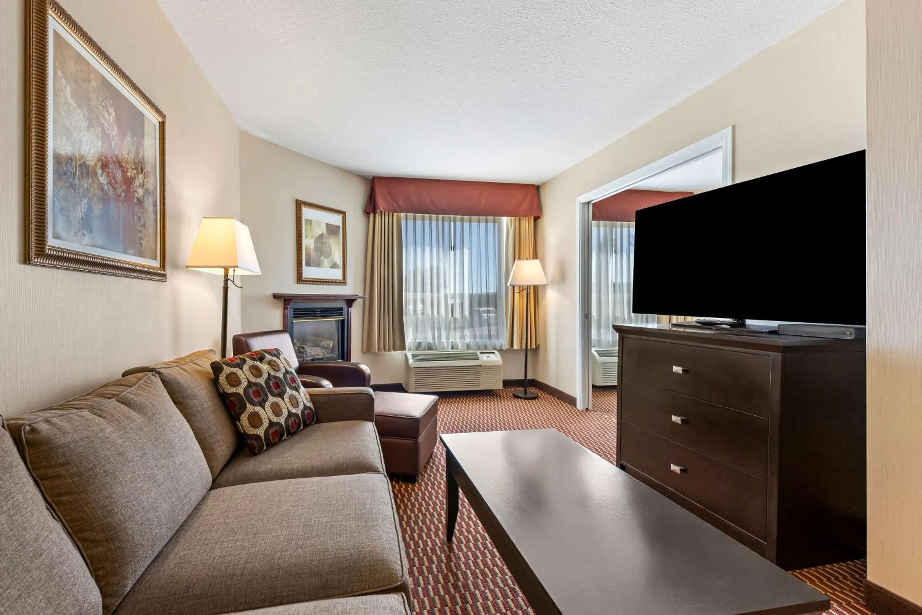 Photo of the whole room in Best Western of Olds