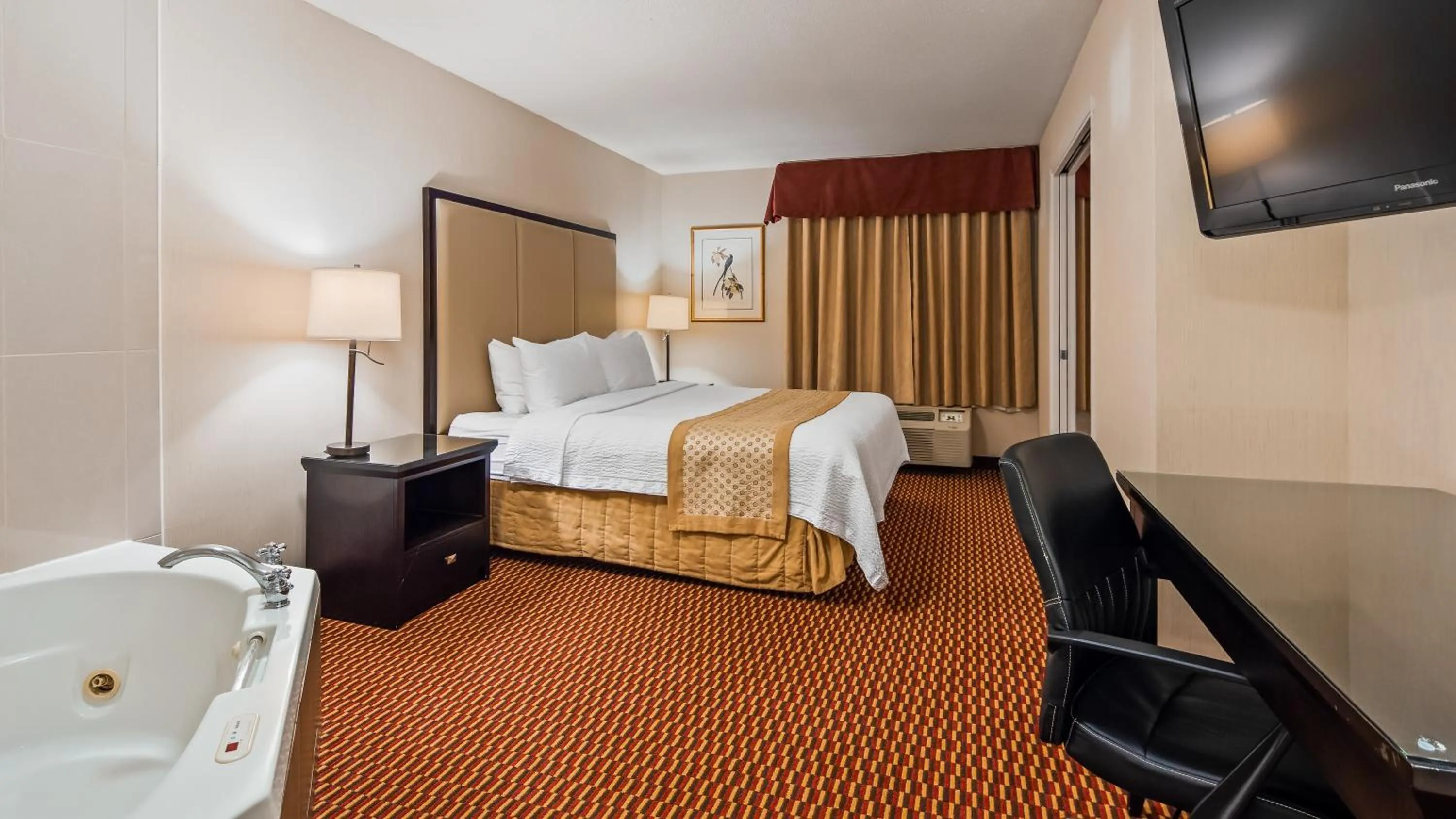 Bedroom, Bed in Best Western of Olds