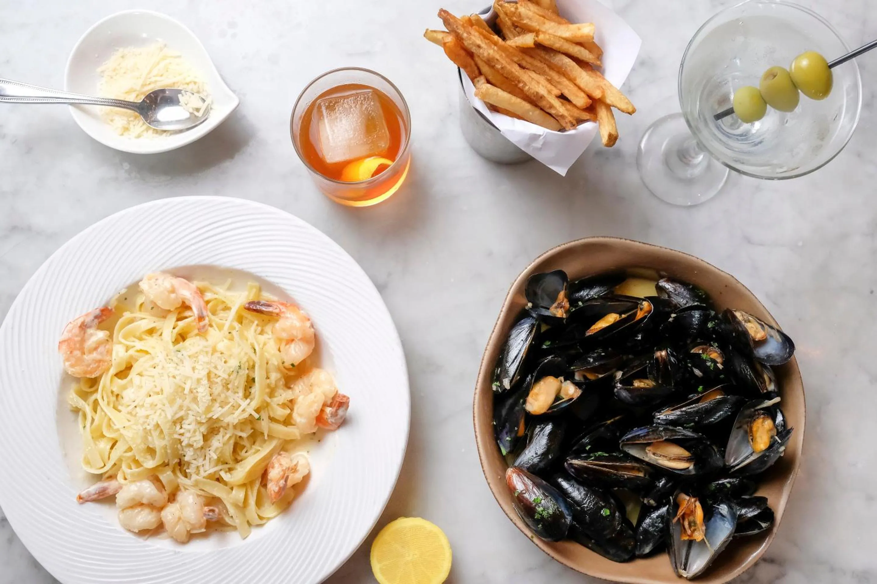 Food and drinks in Boulan South Beach