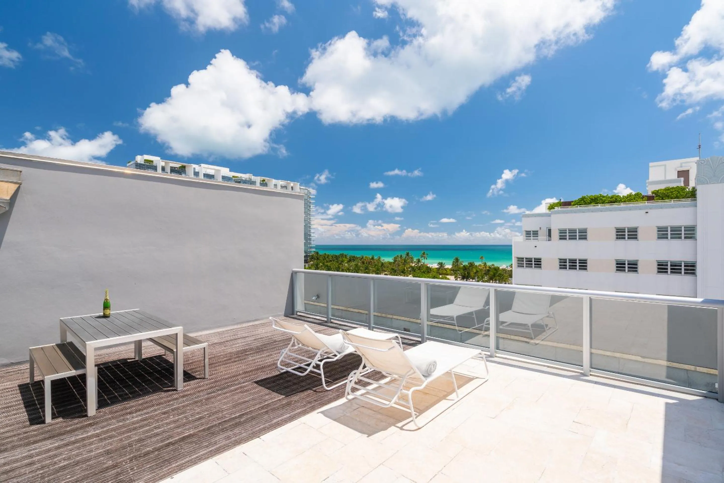 Balcony/Terrace in Boulan South Beach