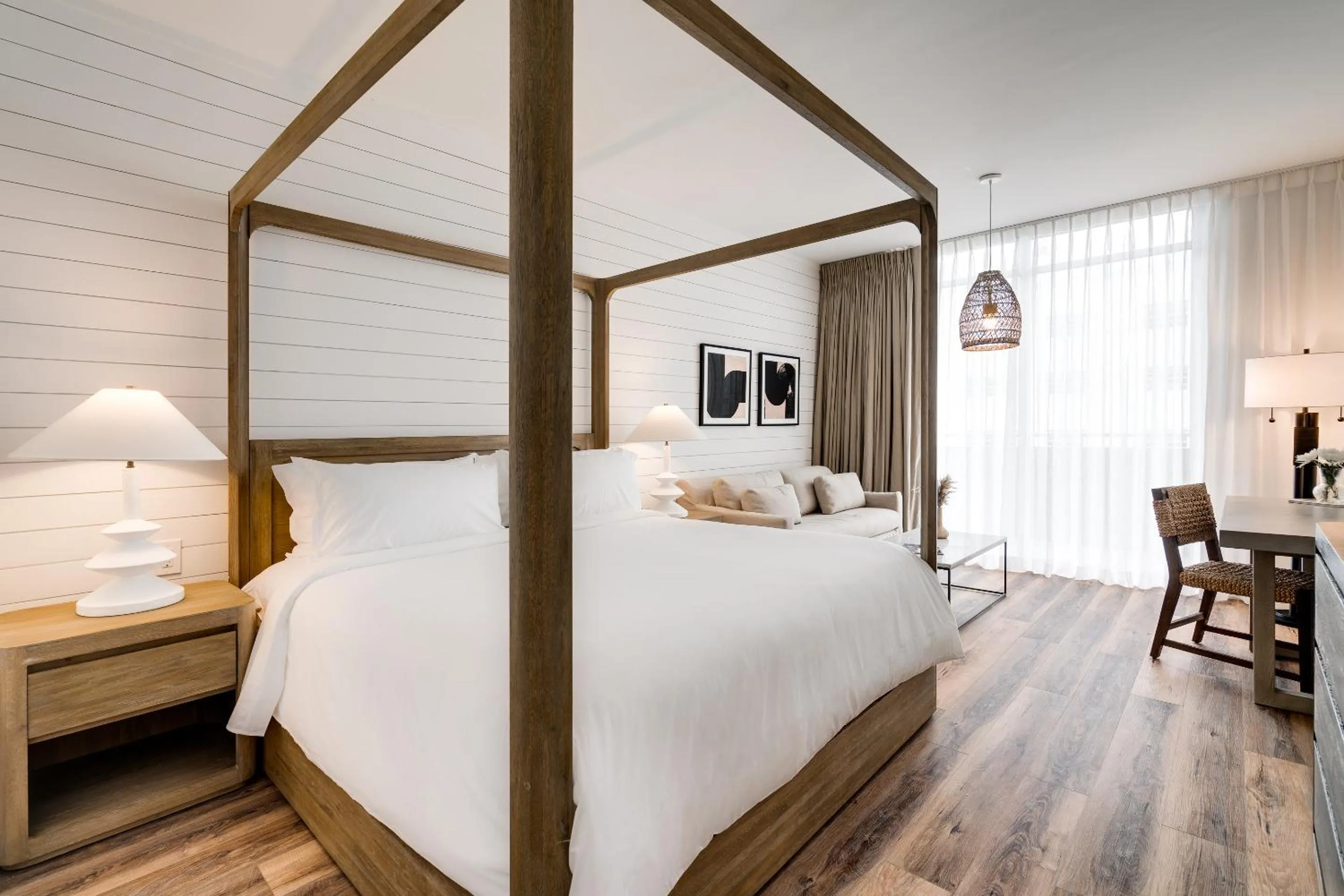 Bedroom, Bed in Boulan South Beach