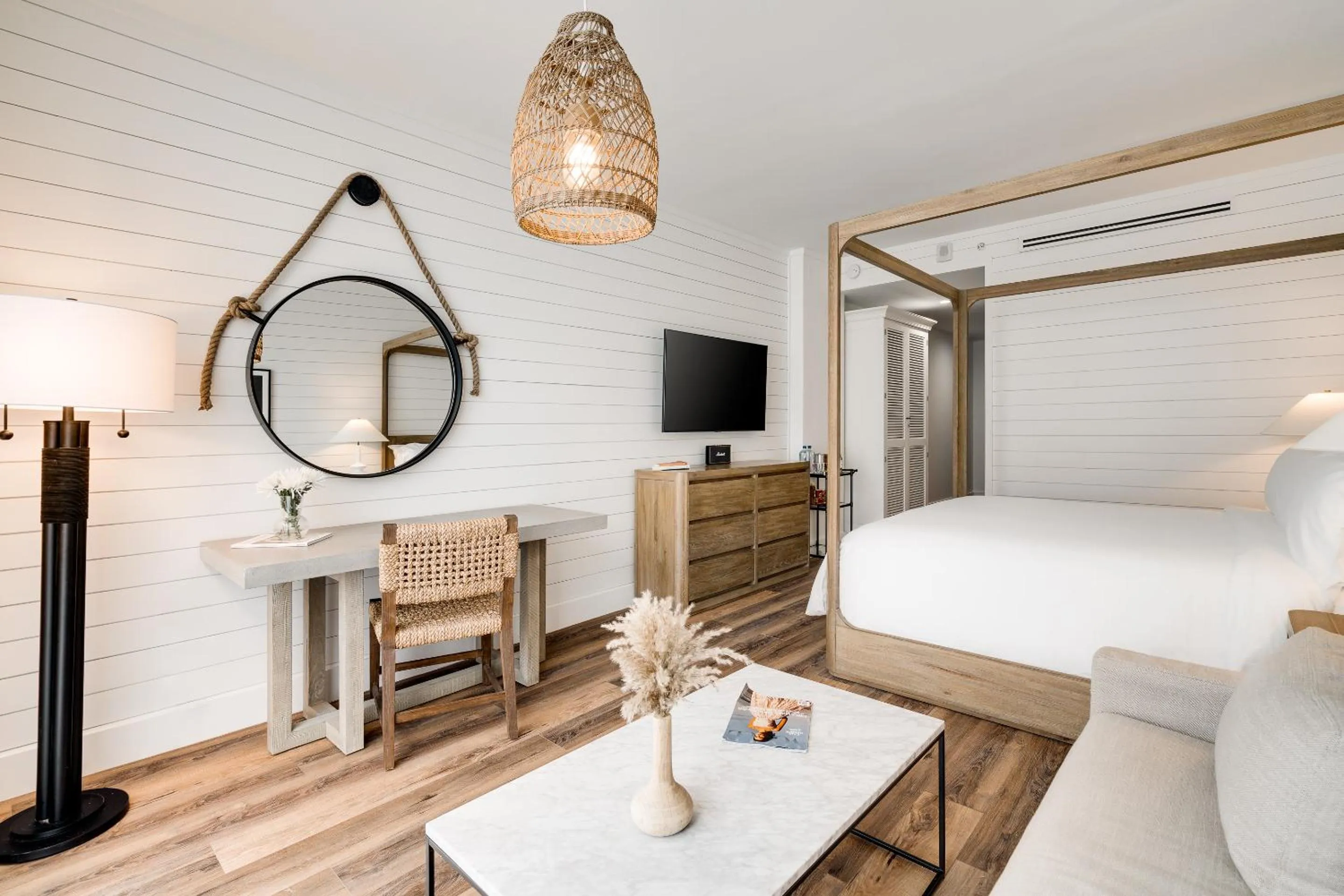 Bedroom, Bed in Boulan South Beach