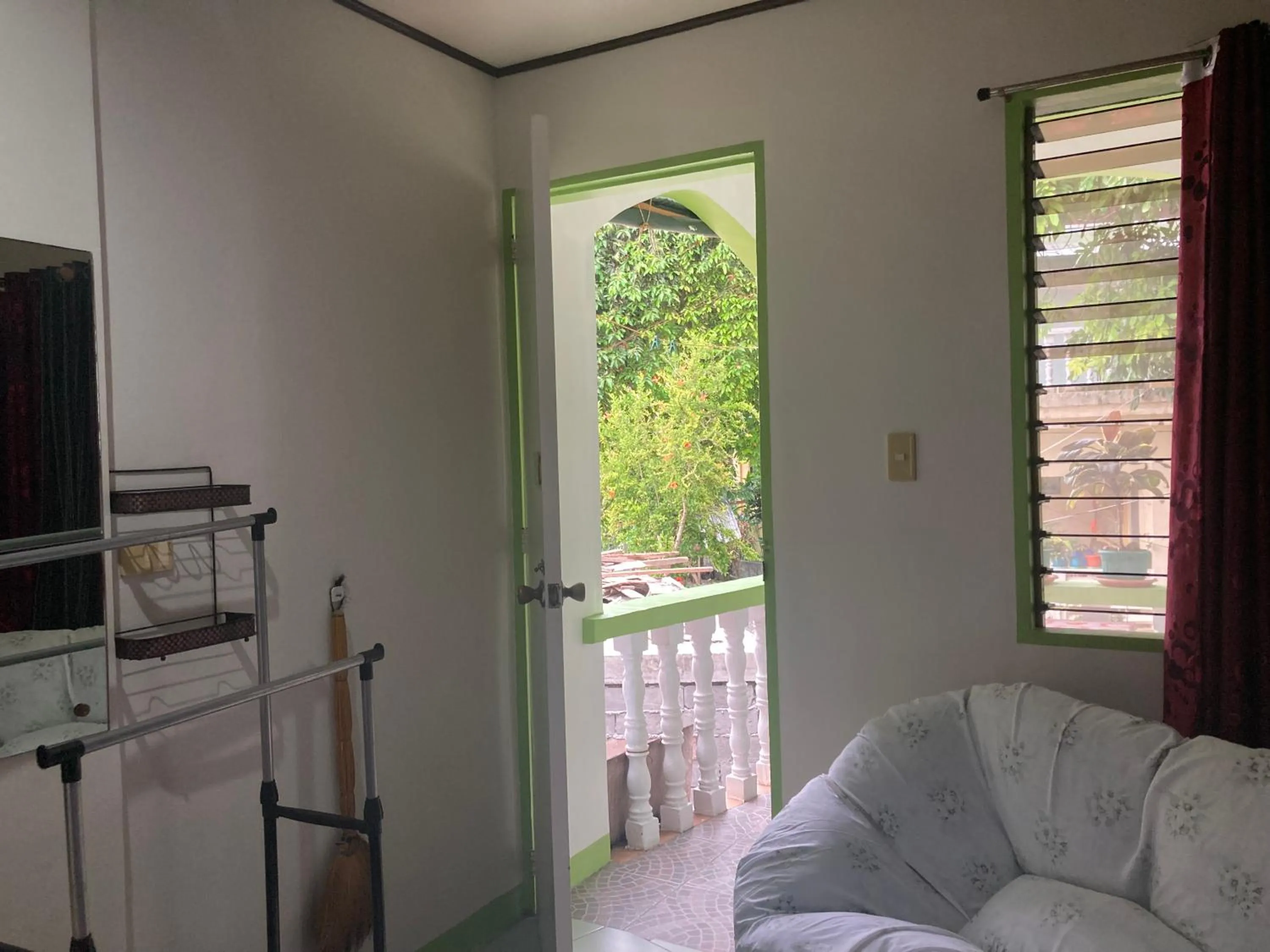 Living room in Reynaldo's Upstairs