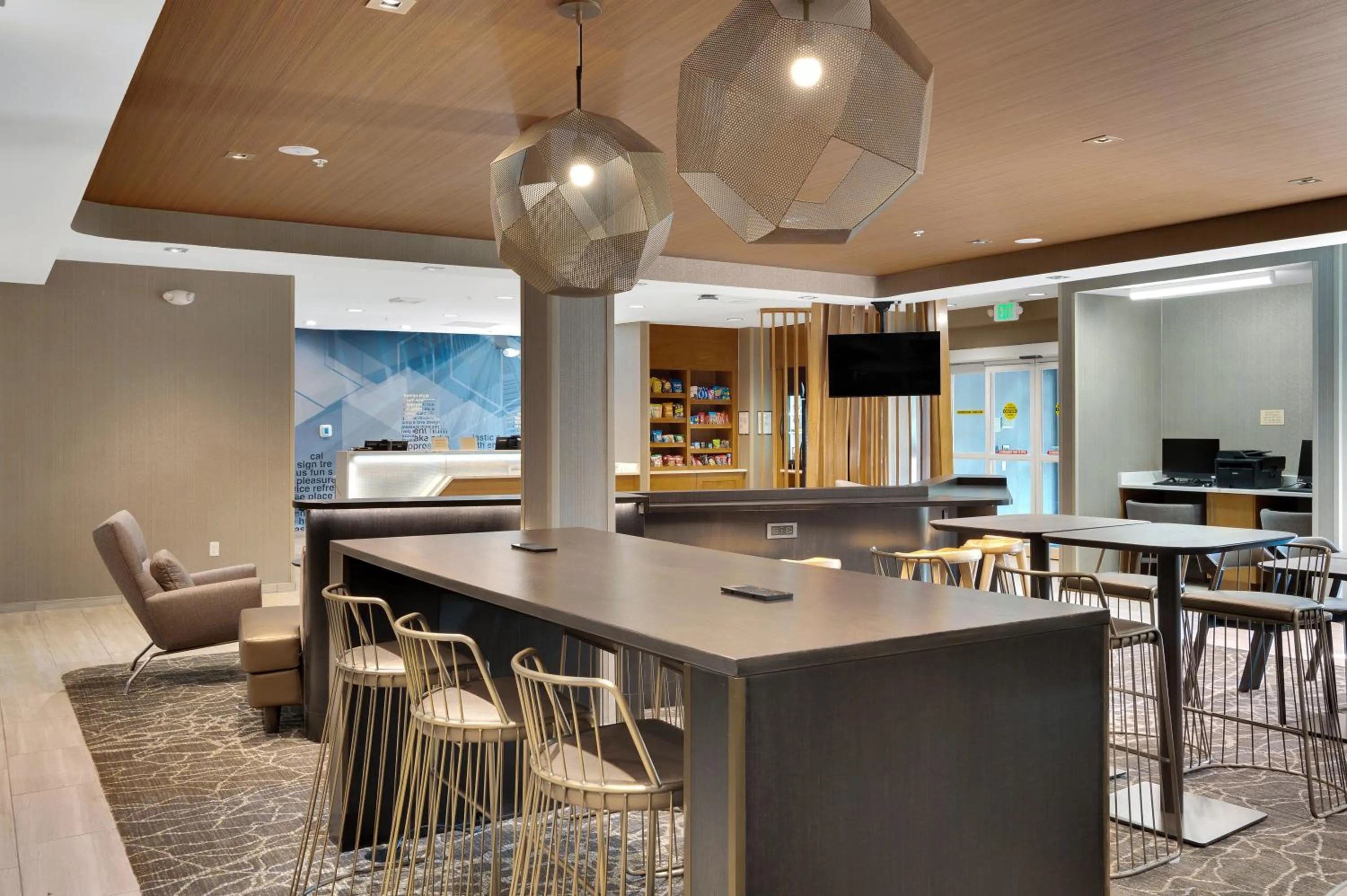 Seating area in SpringHill Suites by Marriott Freeport Brunswick