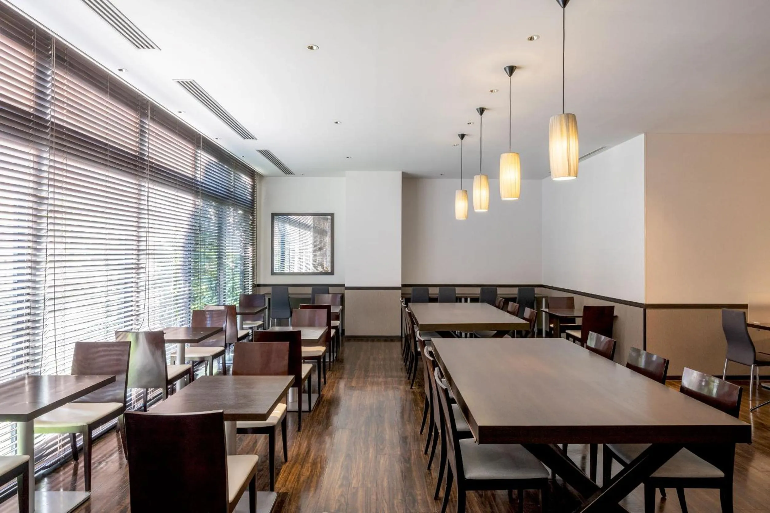 Restaurant/places to eat in Hotel Vista Ebina