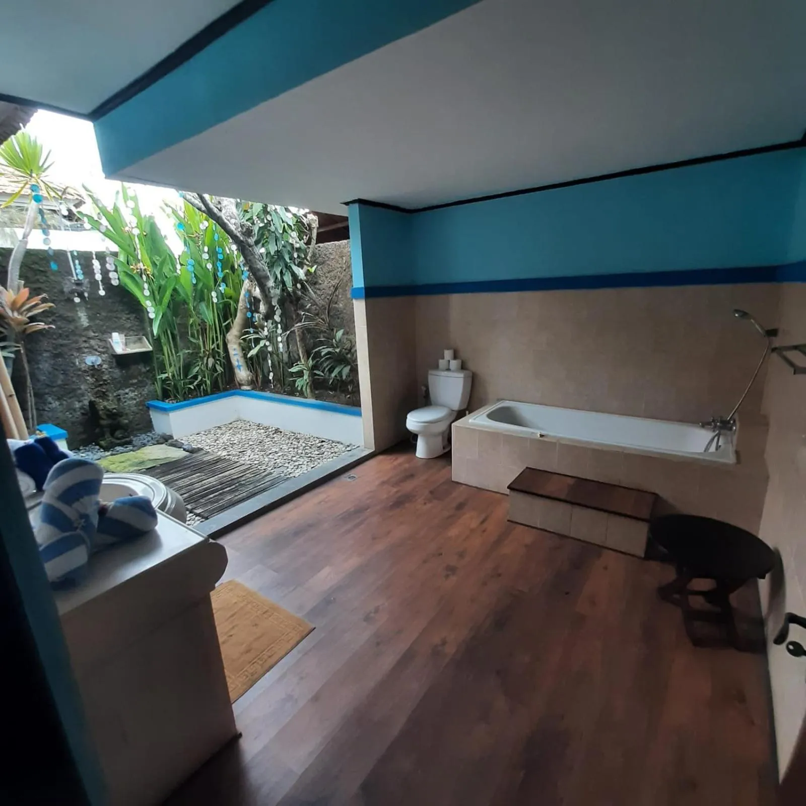 Bathroom in Villa Shantitara Bungalows