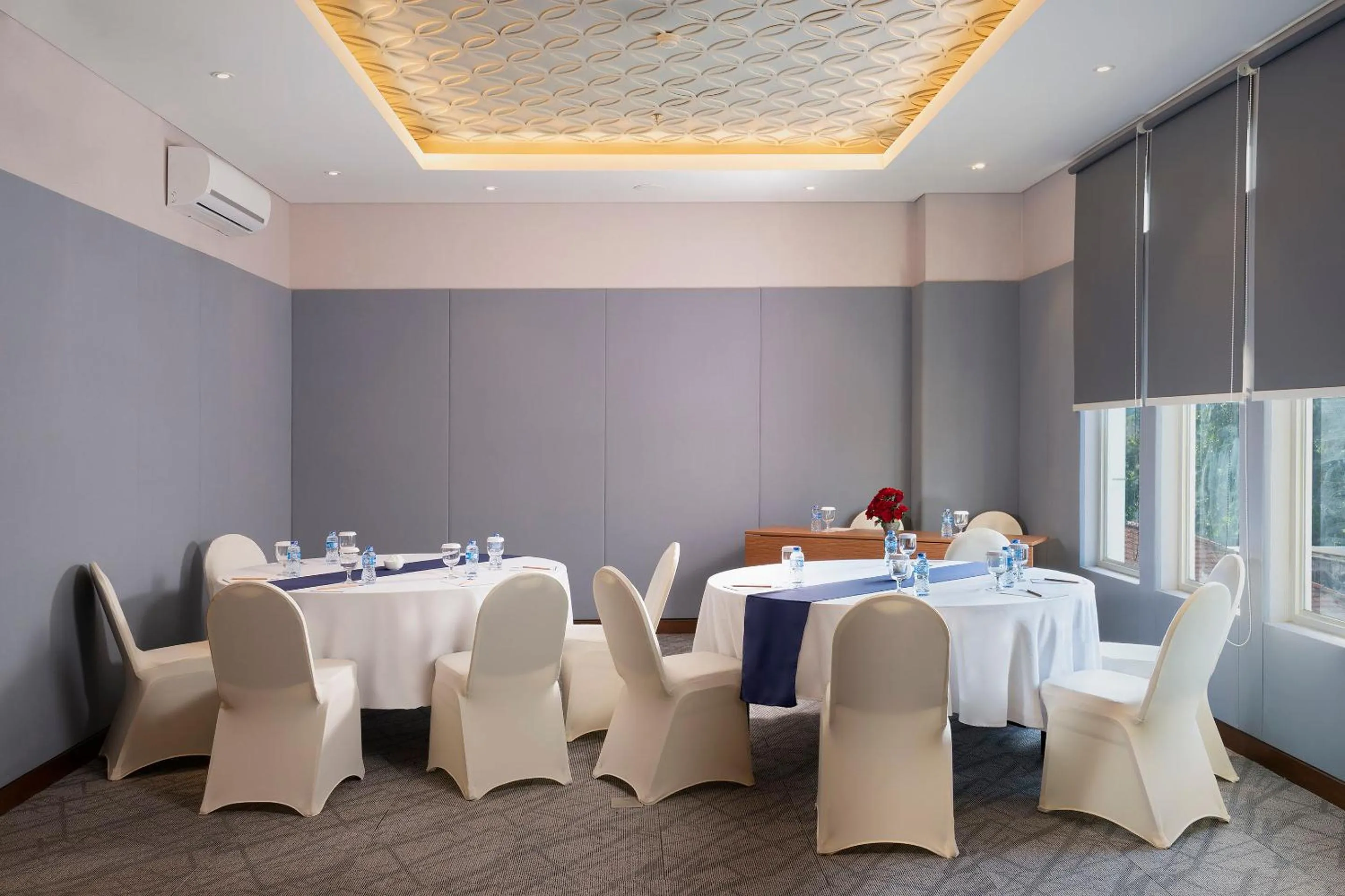 Banquet/Function facilities in BATIQA Hotel Darmo - Surabaya