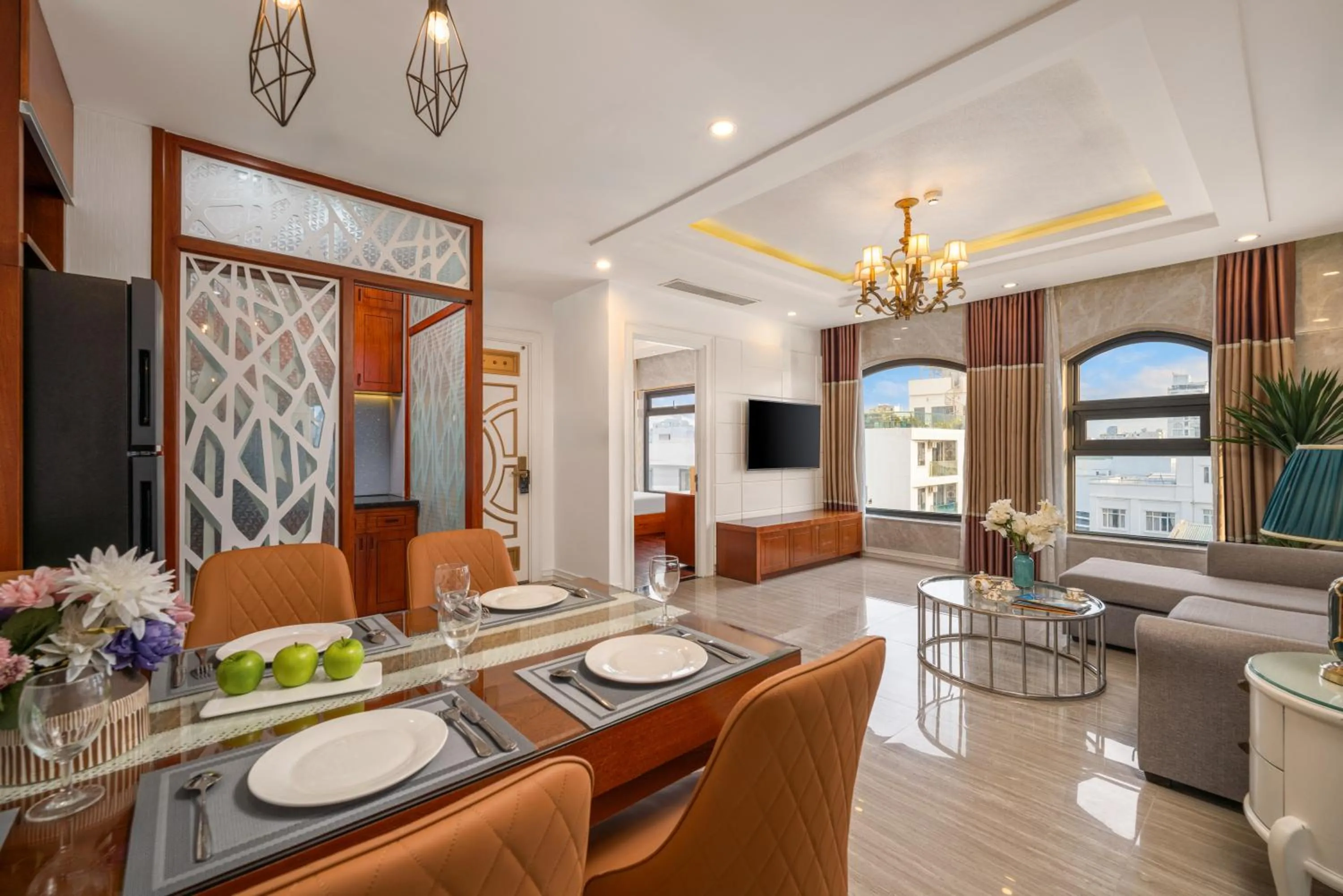 Dining area in Rung Huong Apartment