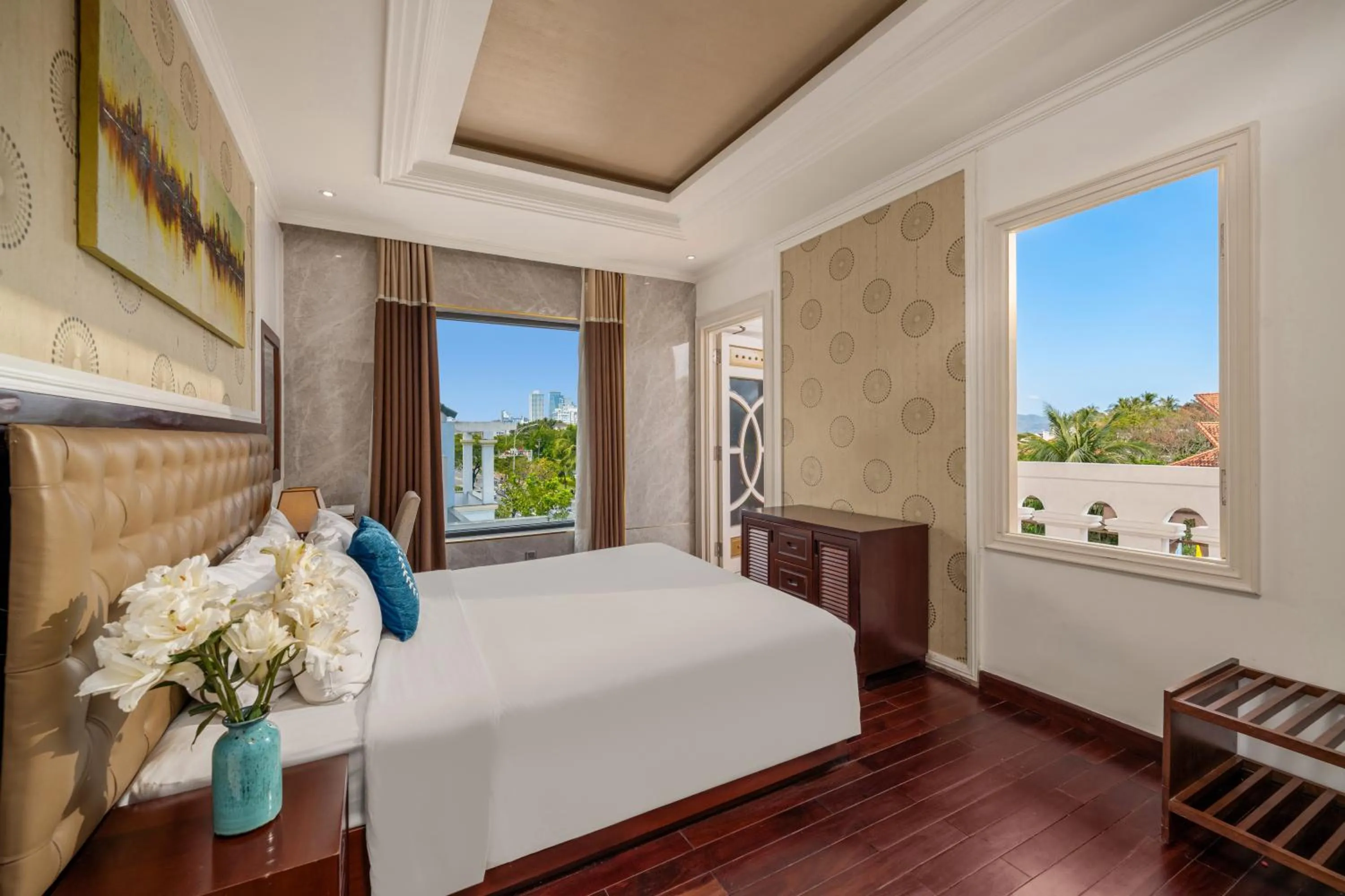 Photo of the whole room, Bed in Rung Huong Apartment