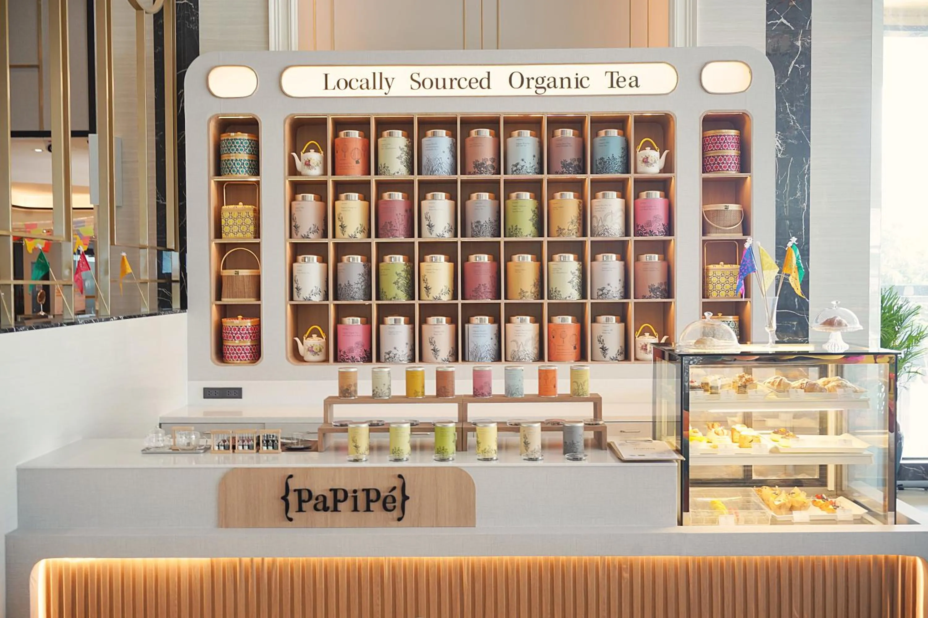 Restaurant/places to eat in Siam Mandarina Hotel - Free BKK Airport Shuttle