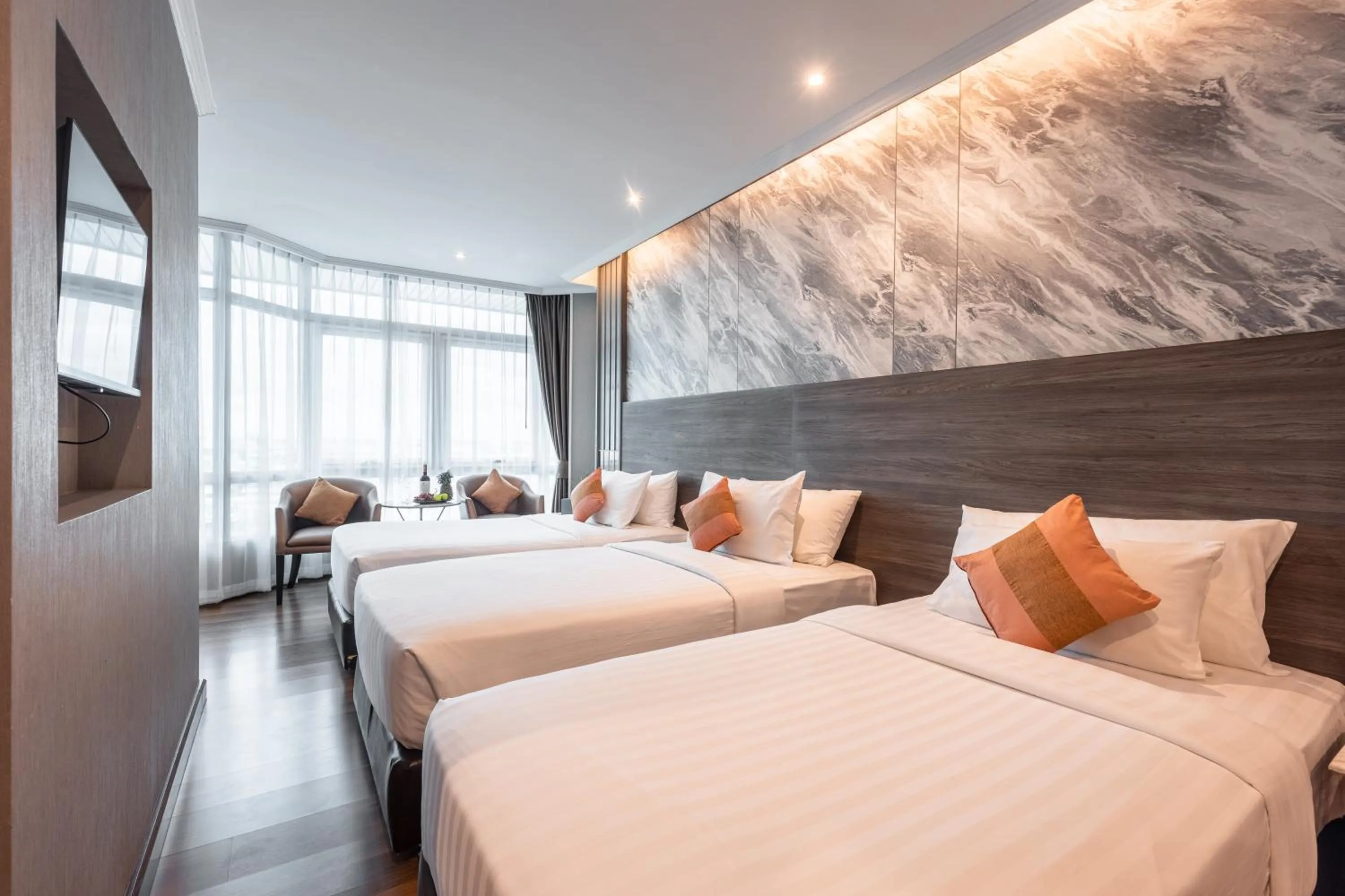 Bed in Siam Mandarina Hotel - Free BKK Airport Shuttle