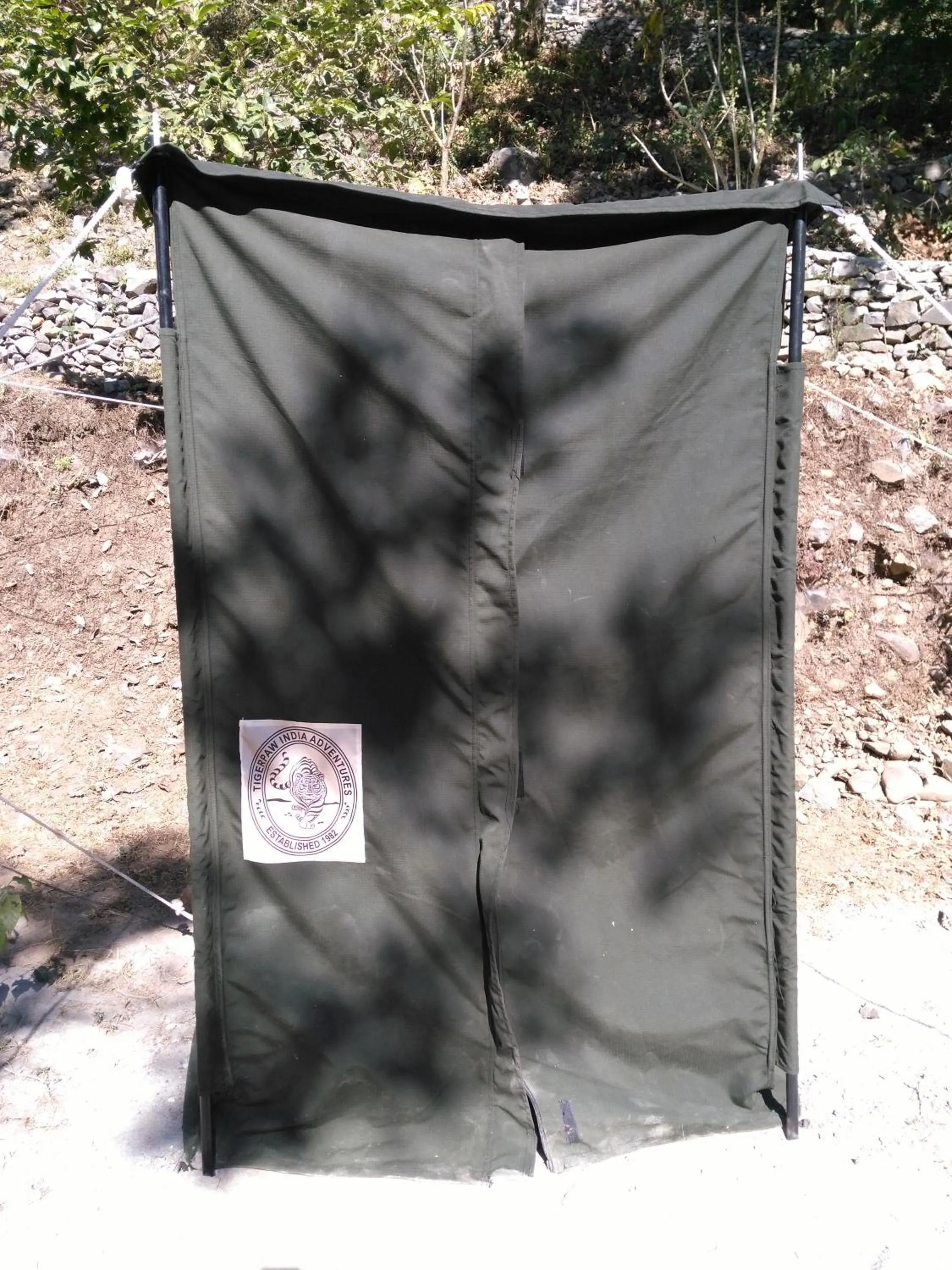 Bathroom in Samira's Birds & Butterflies Park-Spashram Ganga Beach Retreat