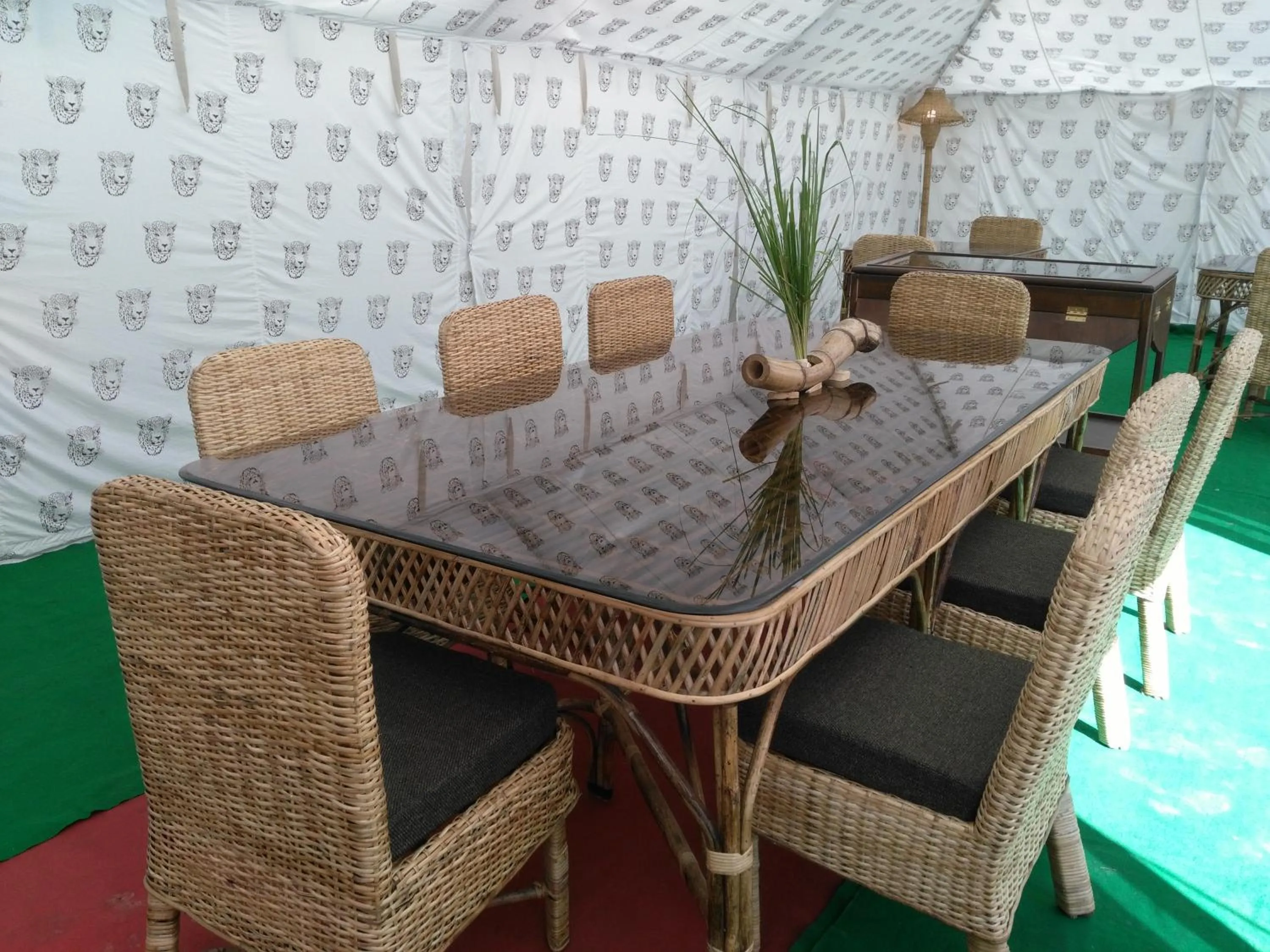 Dining area in Samira's Birds & Butterflies Park-Spashram Ganga Beach Retreat