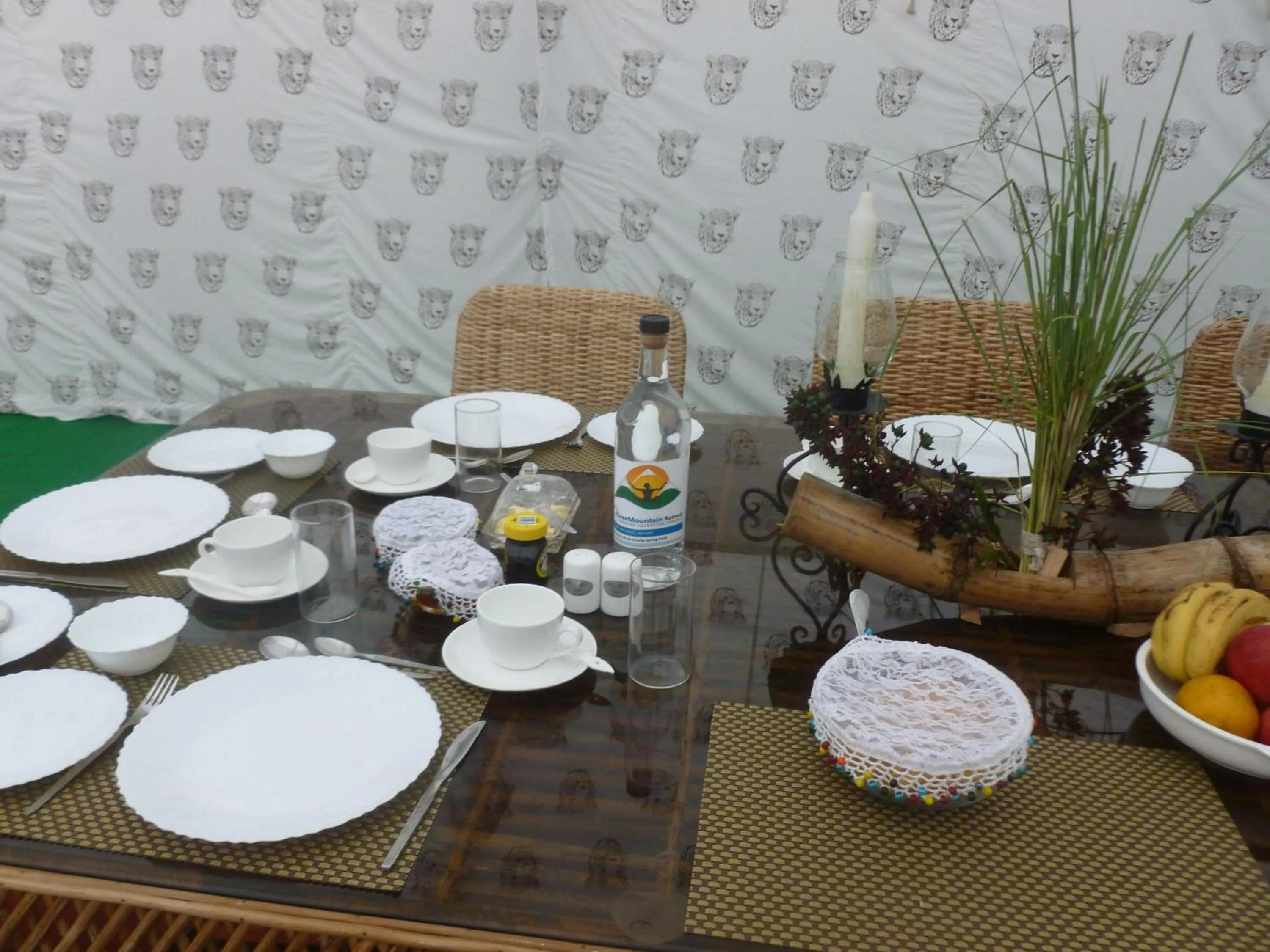 Dining area in Samira's Birds & Butterflies Park-Spashram Ganga Beach Retreat