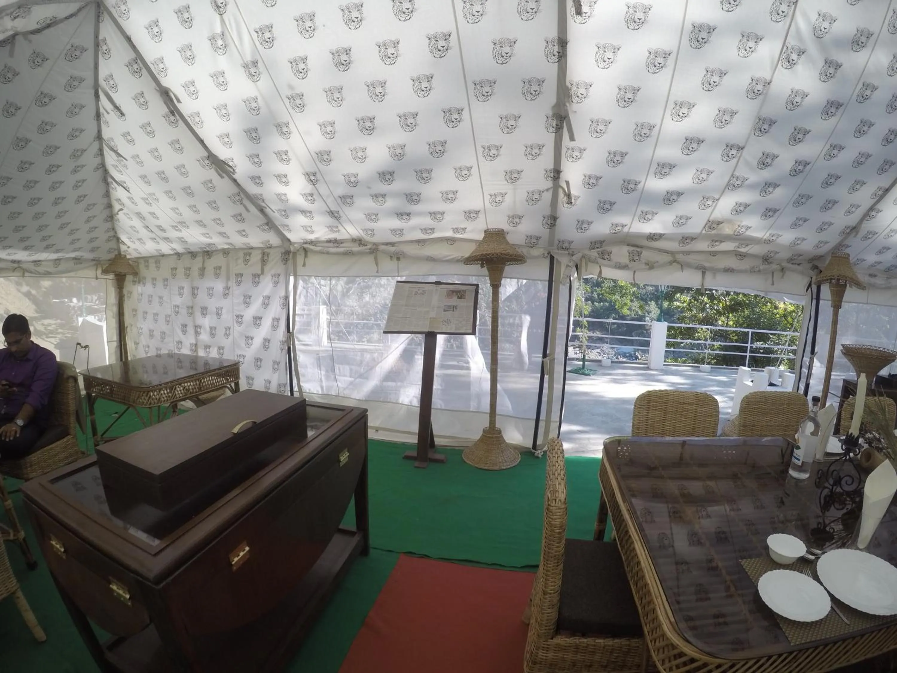 Dining area in Samira's Birds & Butterflies Park-Spashram Ganga Beach Retreat