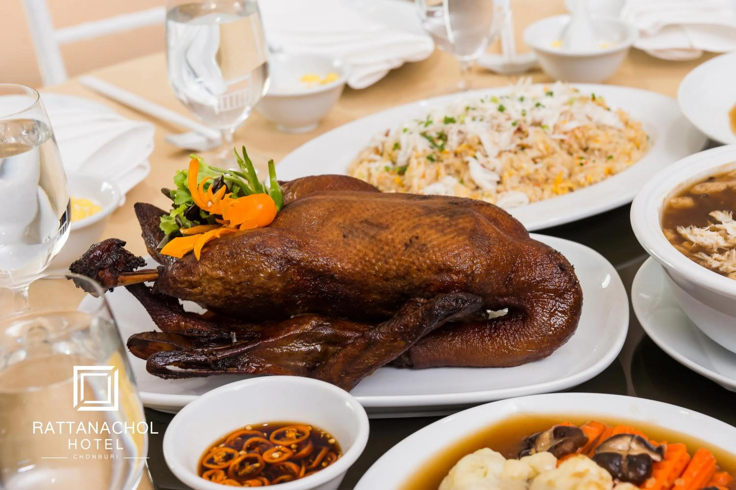 Food in Rattanachol Hotel