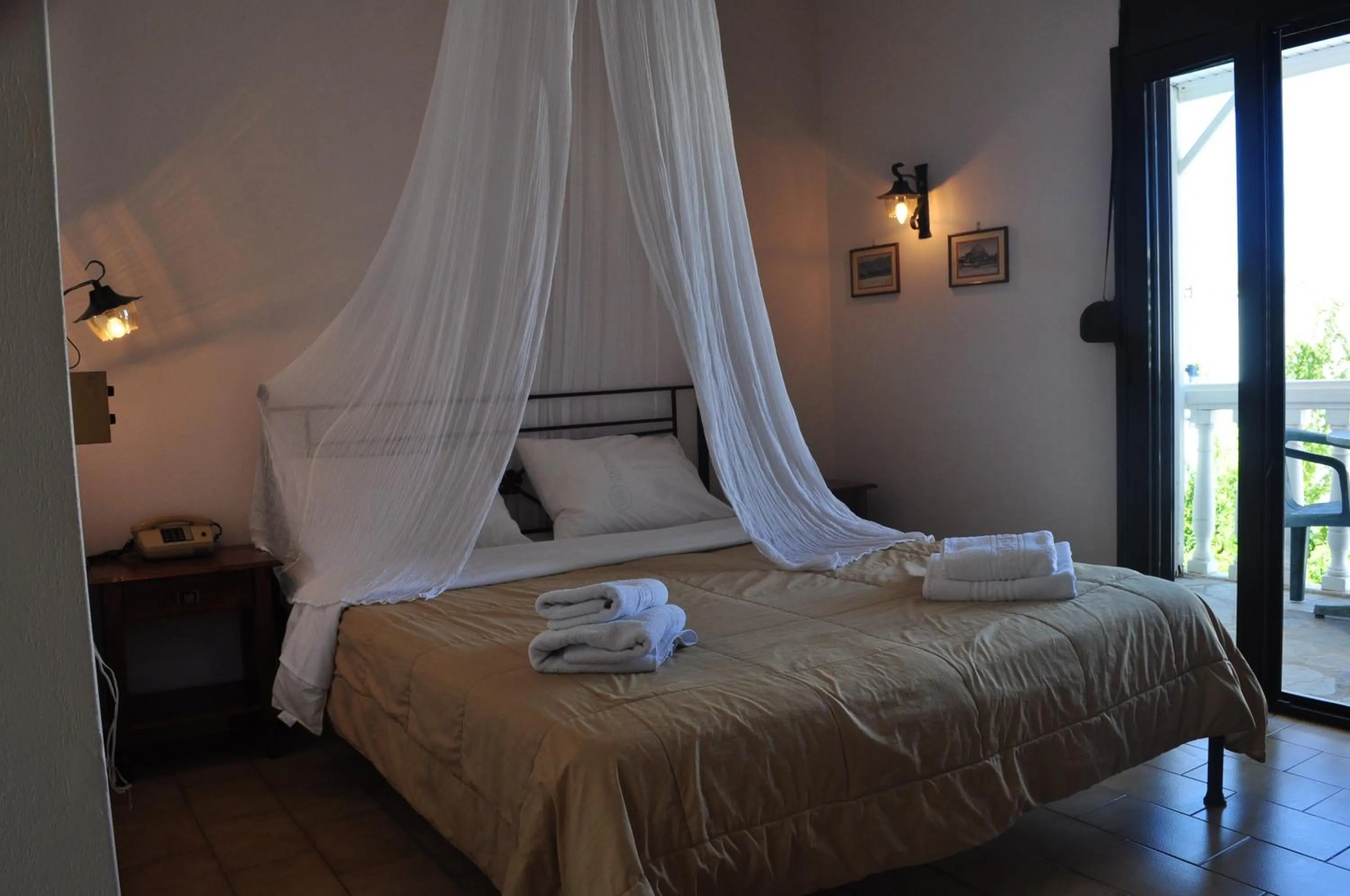 Bedroom in Byzance Hotel