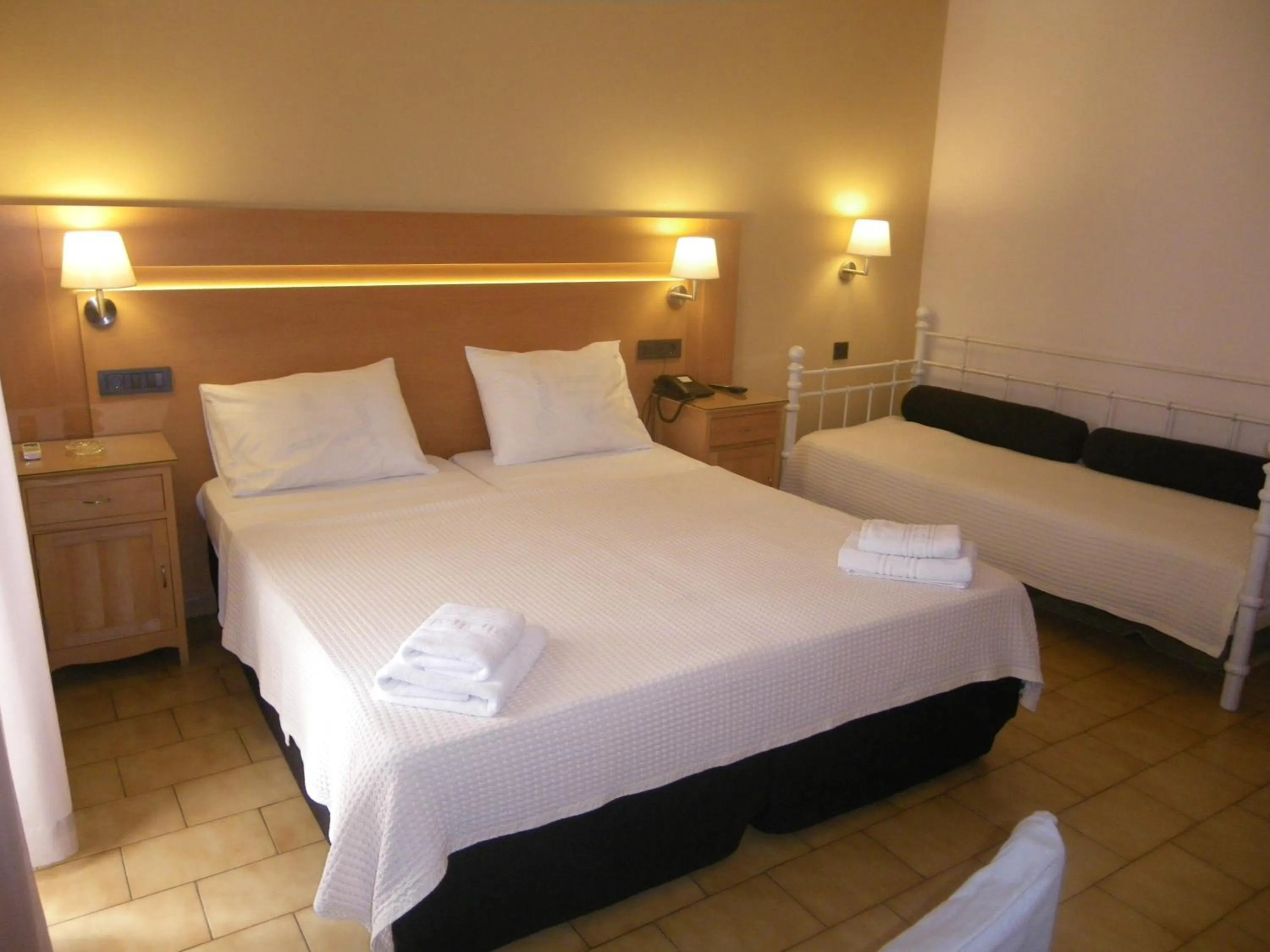 Bedroom in Byzance Hotel