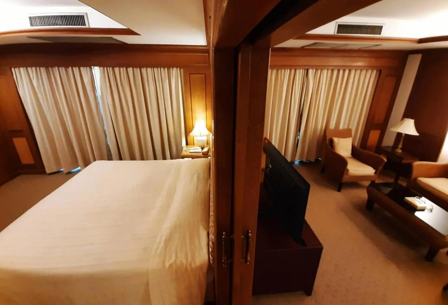 Living room, Bed in Grand Hotel