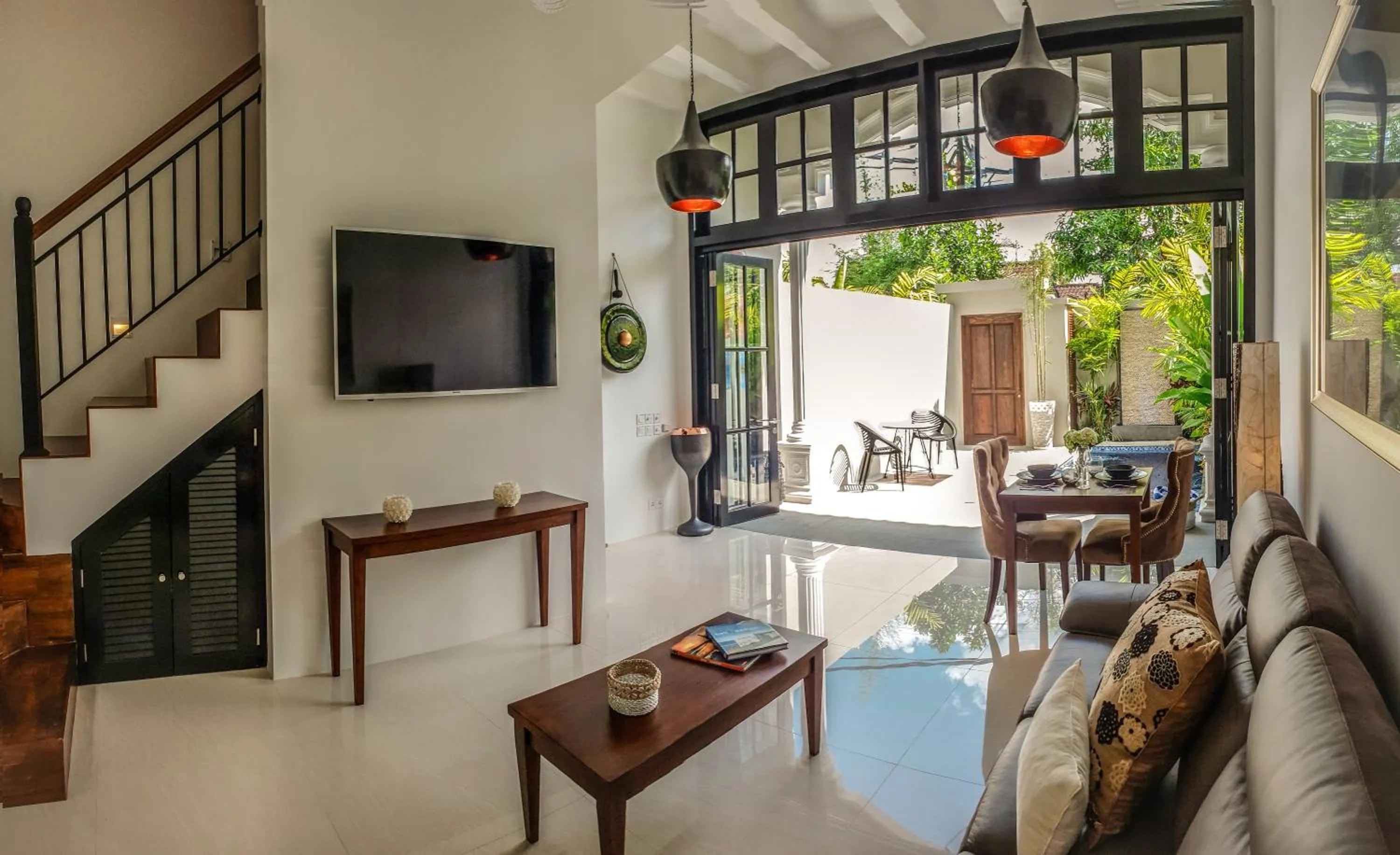 TV and multimedia in Villa Pulau Rumah