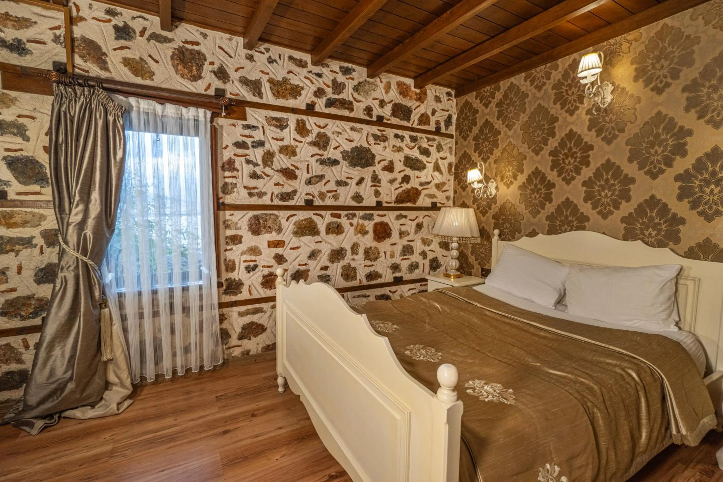 Bed in Harmony Butik Otel