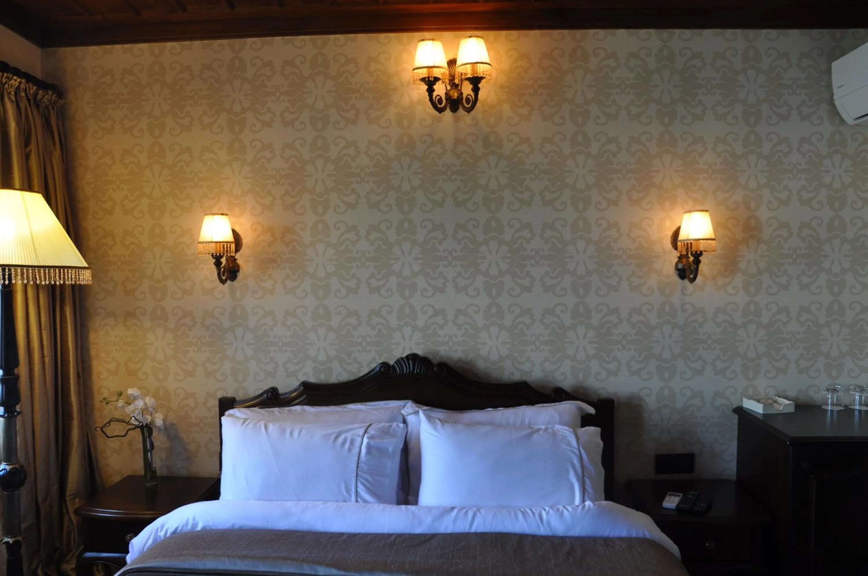 bunk bed, Bed in Harmony Butik Otel