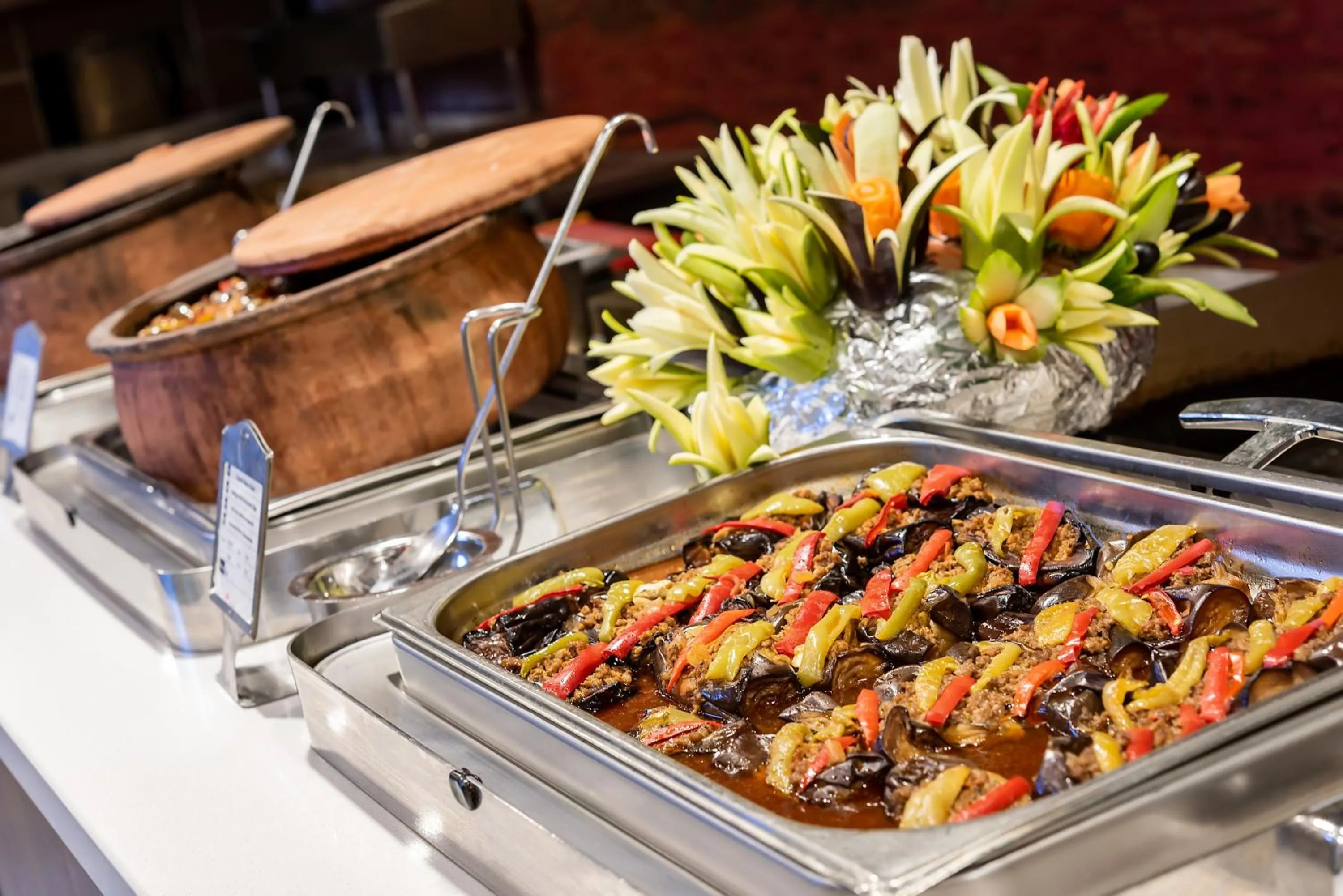 Restaurant/places to eat in White City Beach Adult Only