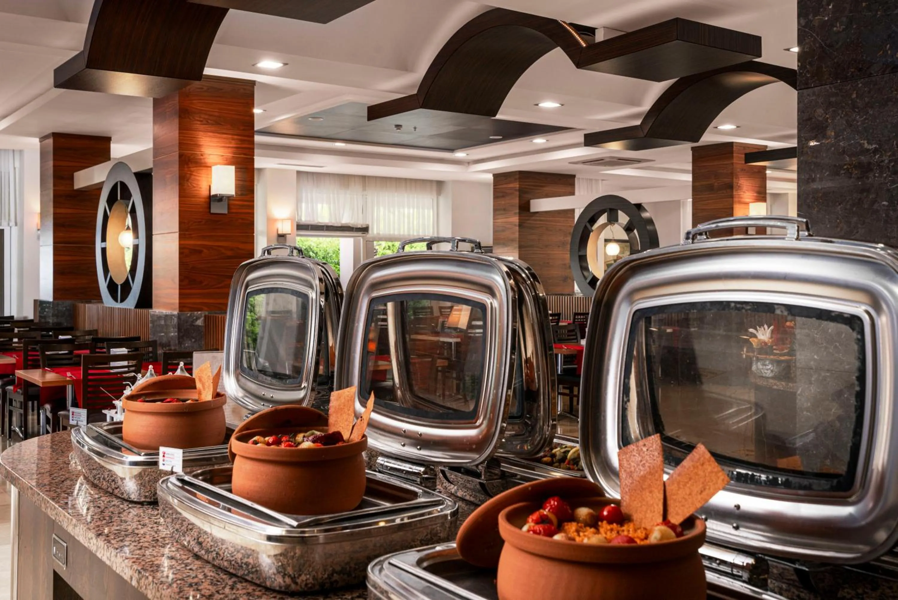 Food and drinks in Telatiye Resort Hotel